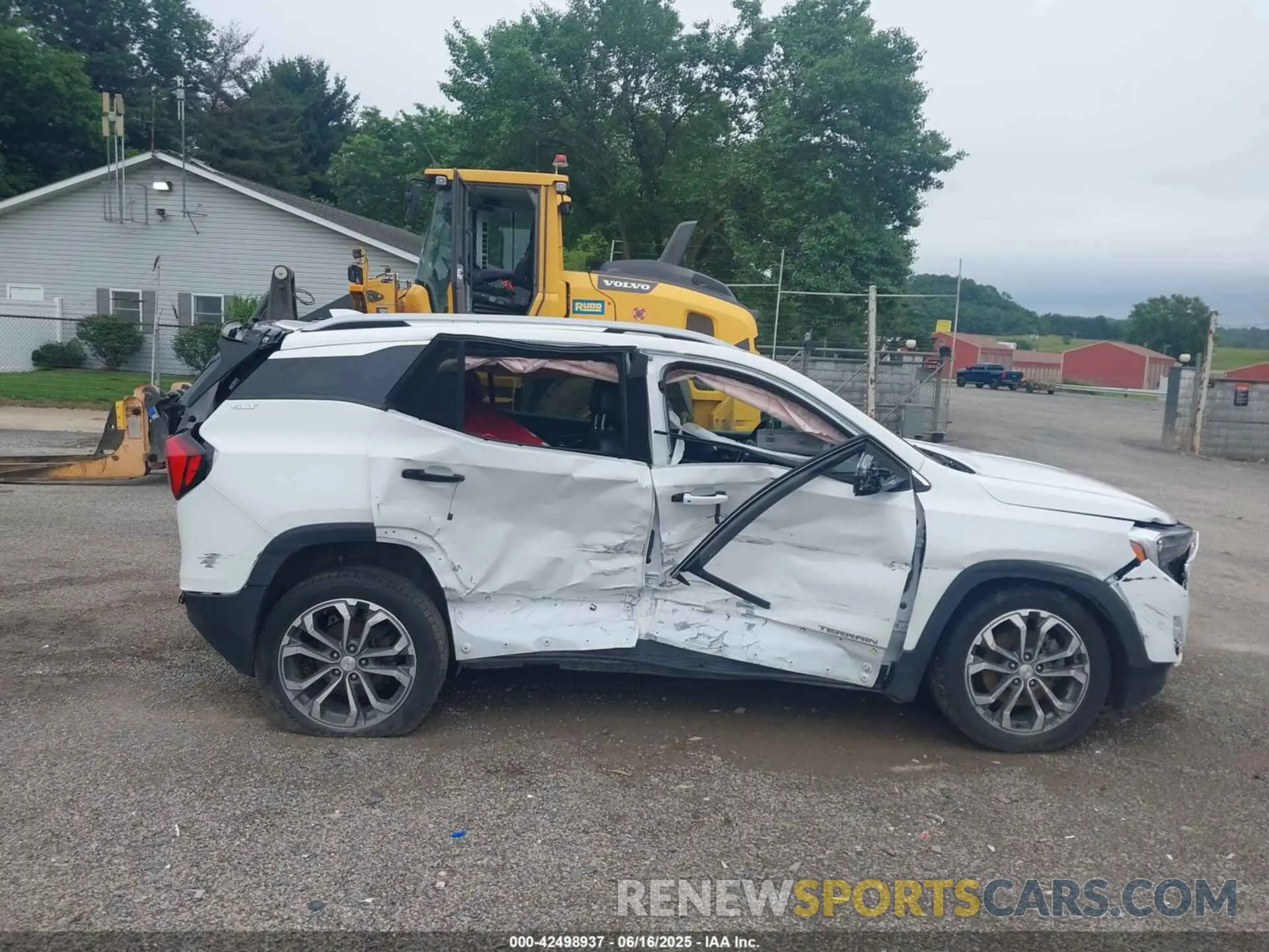 14 Photograph of a damaged car 3GKALVEX7KL278581 GMC TERRAIN 2019