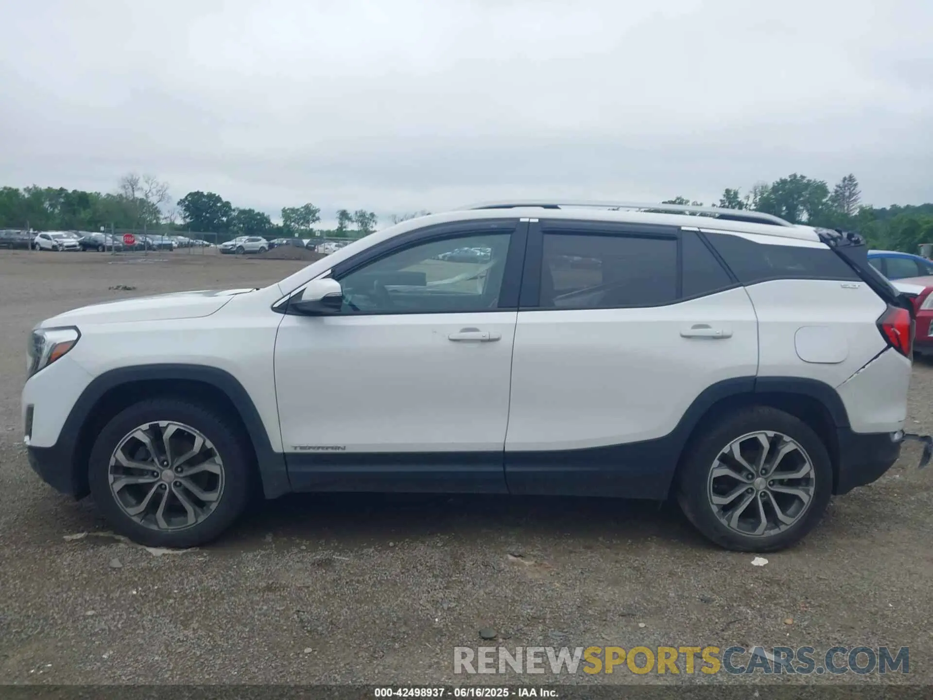 15 Photograph of a damaged car 3GKALVEX7KL278581 GMC TERRAIN 2019