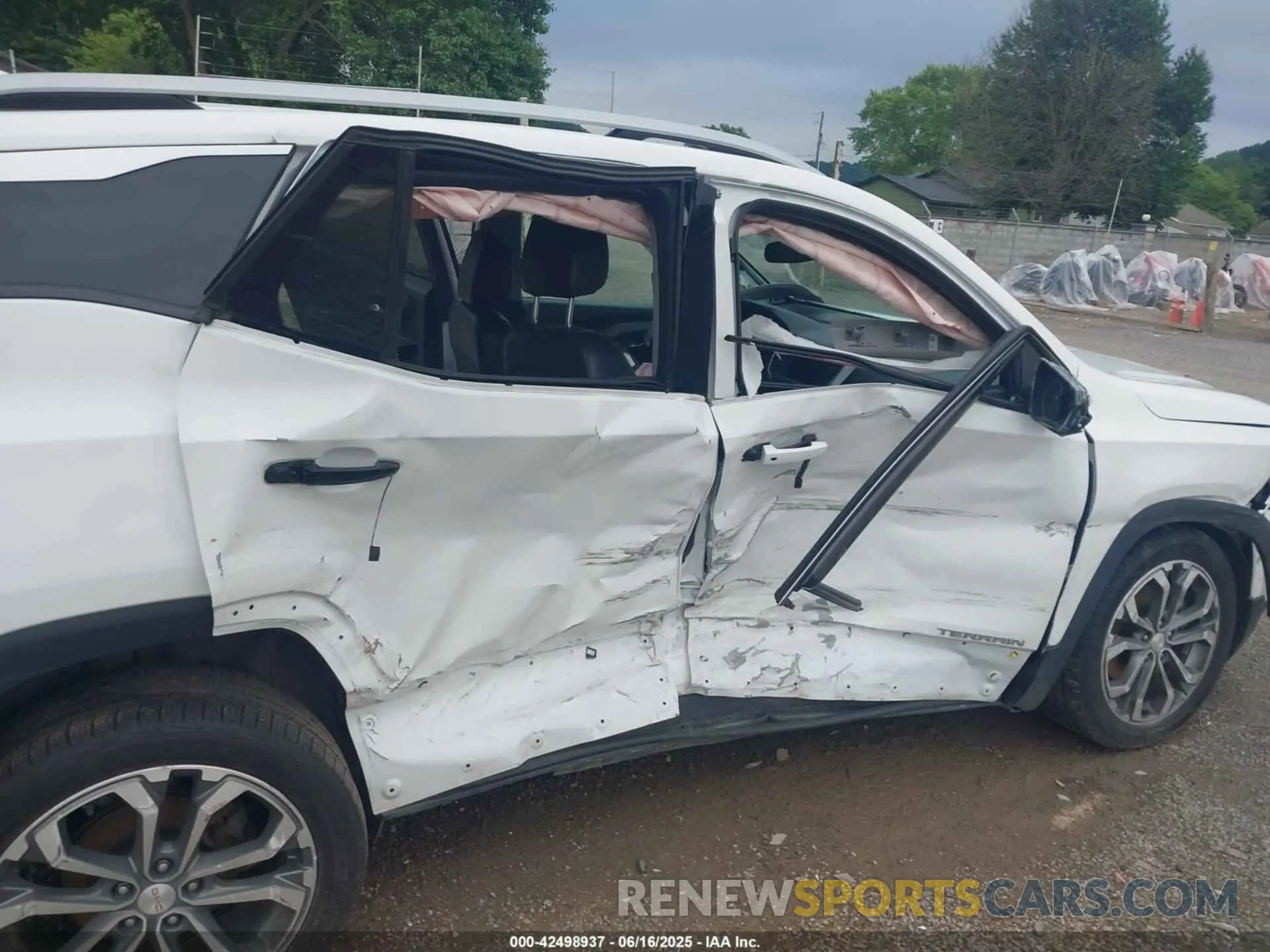 6 Photograph of a damaged car 3GKALVEX7KL278581 GMC TERRAIN 2019
