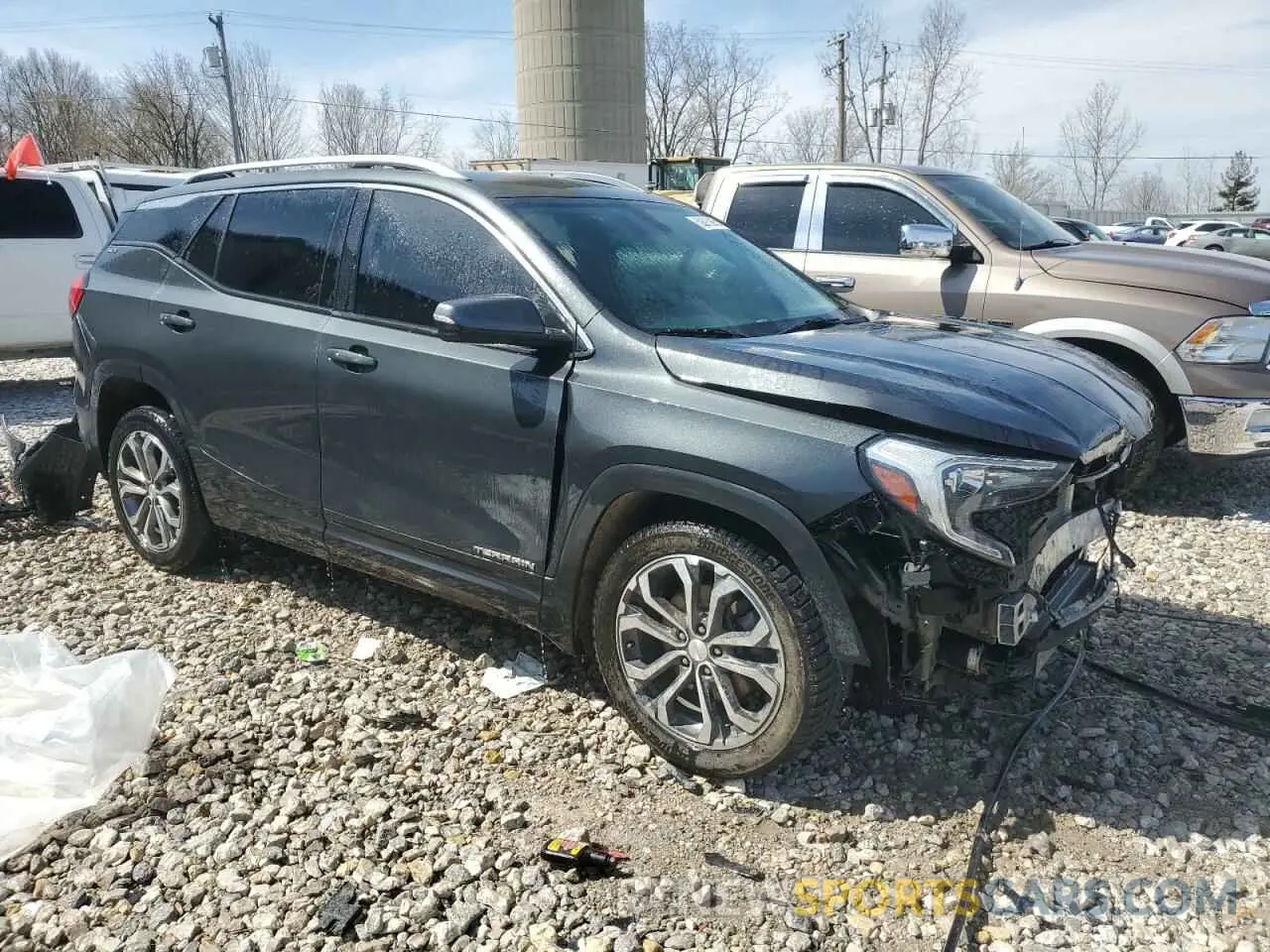 4 Photograph of a damaged car 3GKALVEX7KL358821 GMC TERRAIN 2019