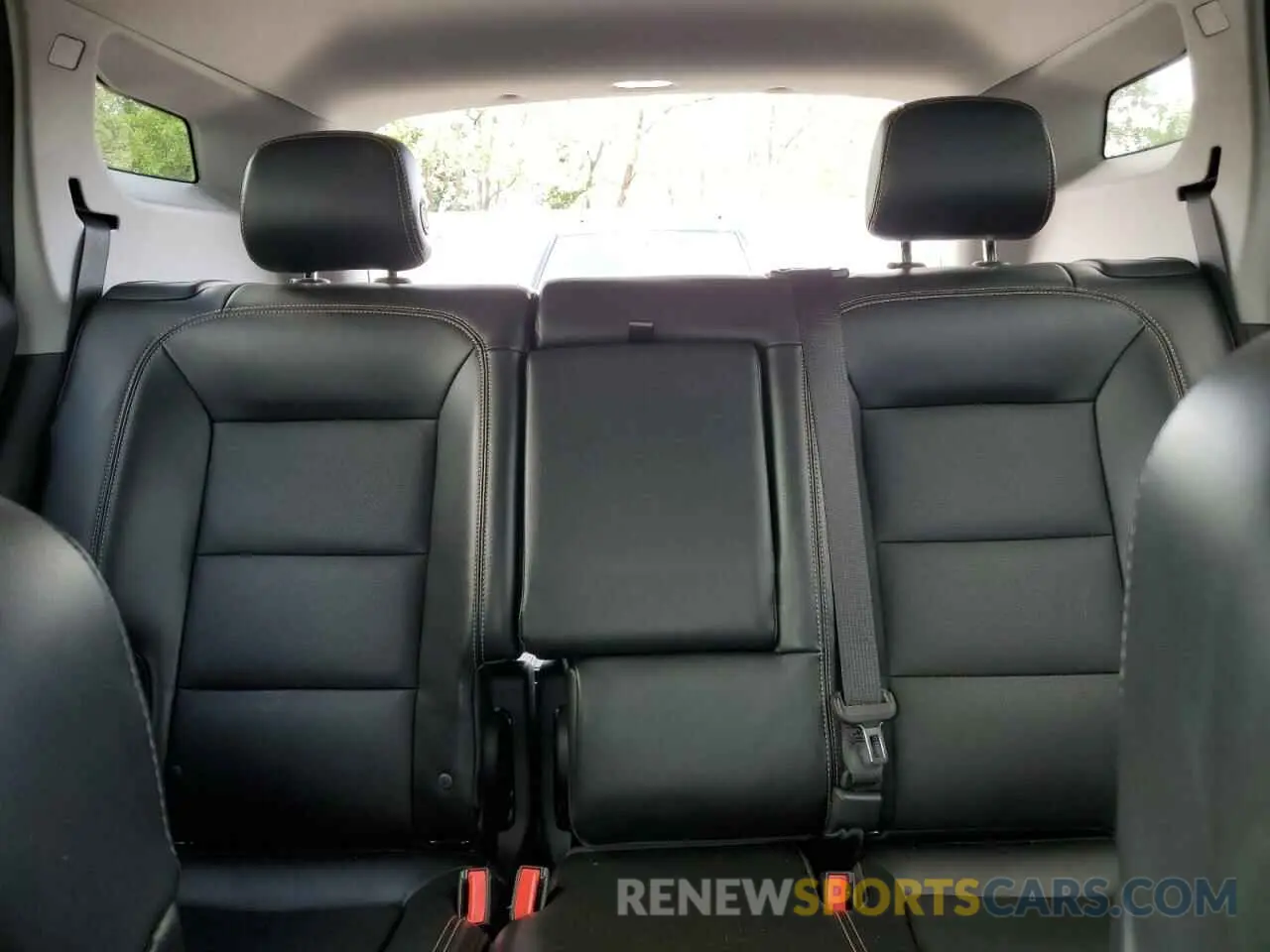 10 Photograph of a damaged car 3GKALVEX8KL359671 GMC TERRAIN 2019