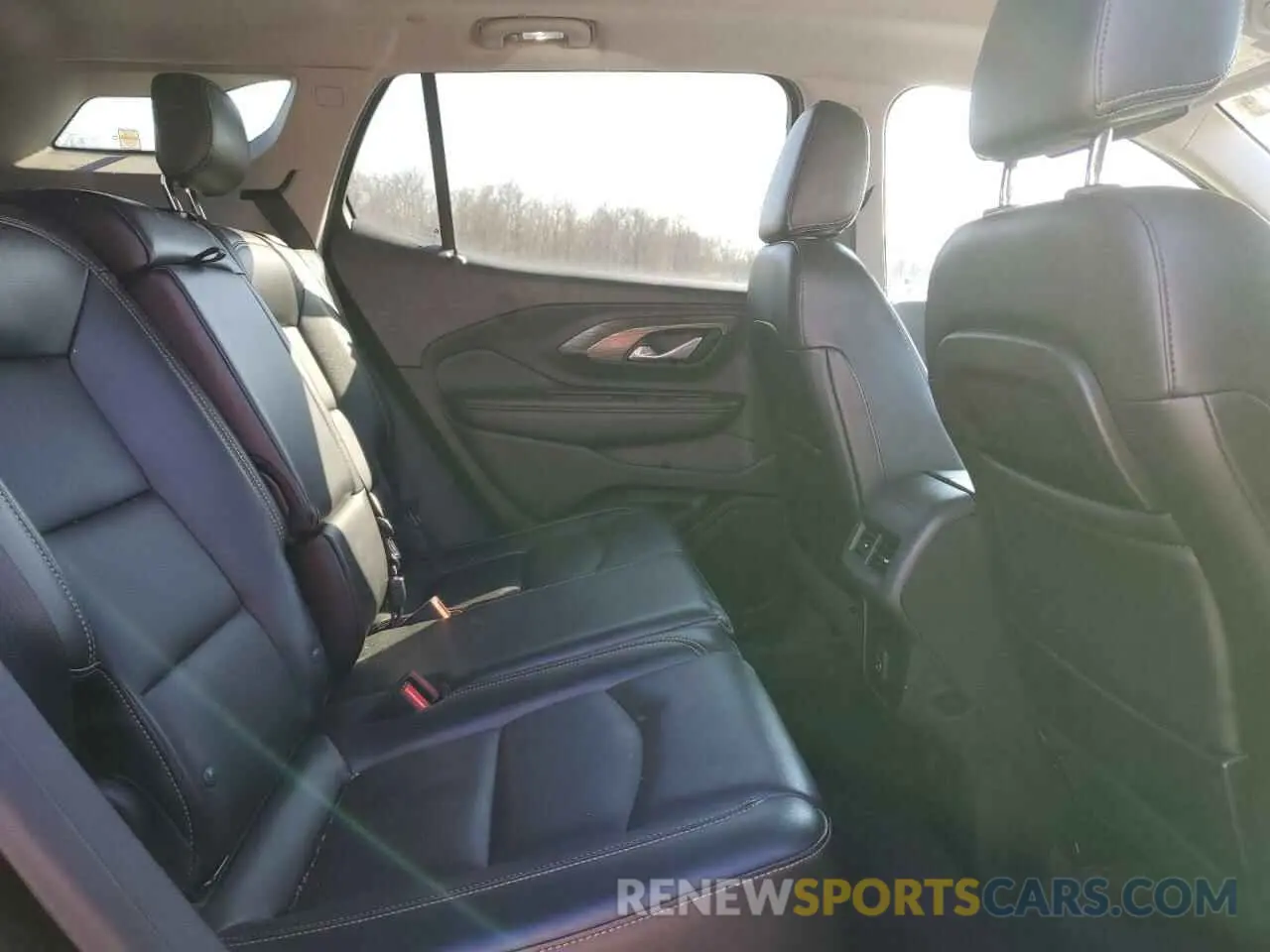 12 Photograph of a damaged car 3GKALWEU7KL251179 GMC TERRAIN 2019