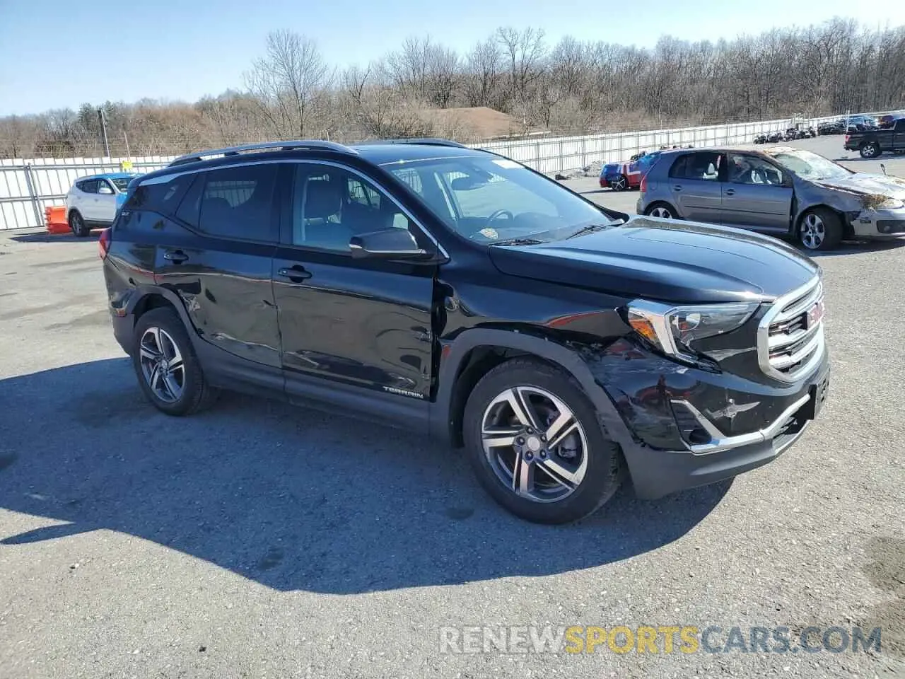 4 Photograph of a damaged car 3GKALWEU7KL251179 GMC TERRAIN 2019