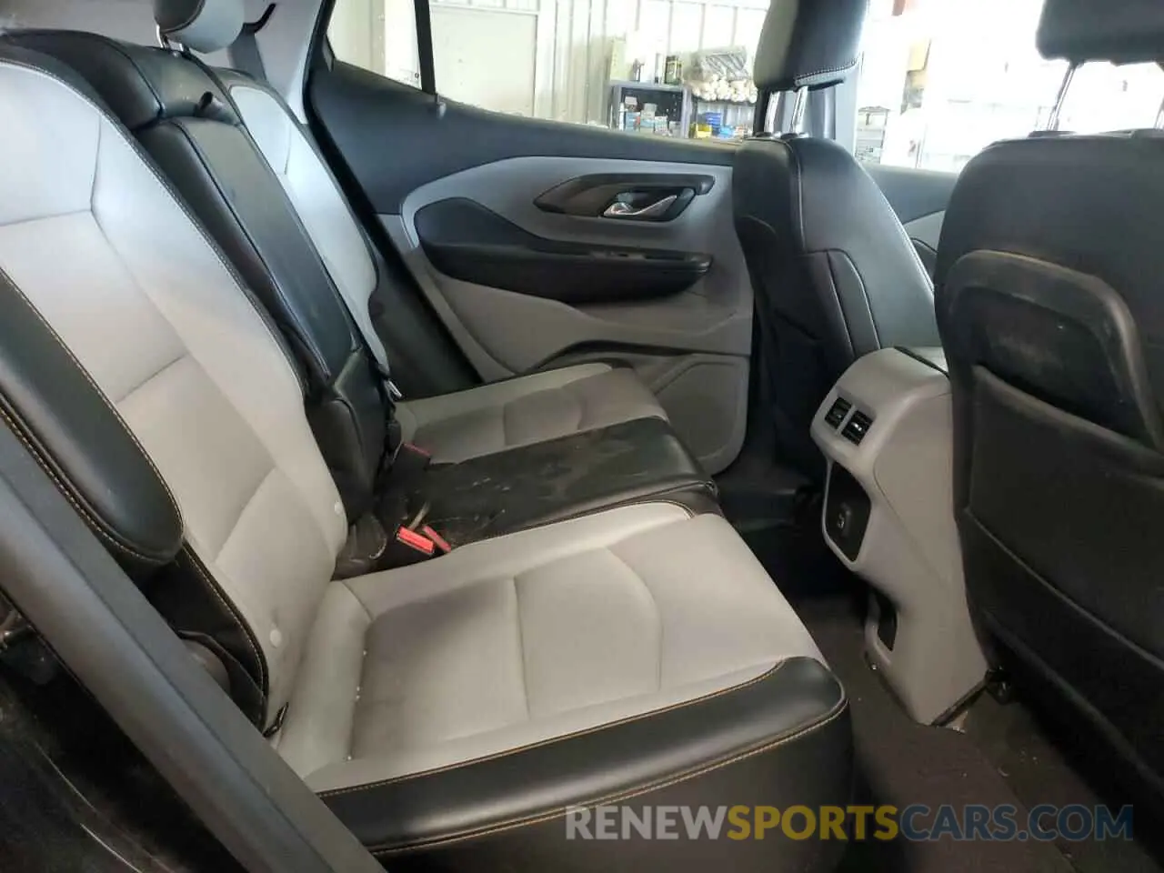 11 Photograph of a damaged car 3GKALWEU7KL292234 GMC TERRAIN 2019