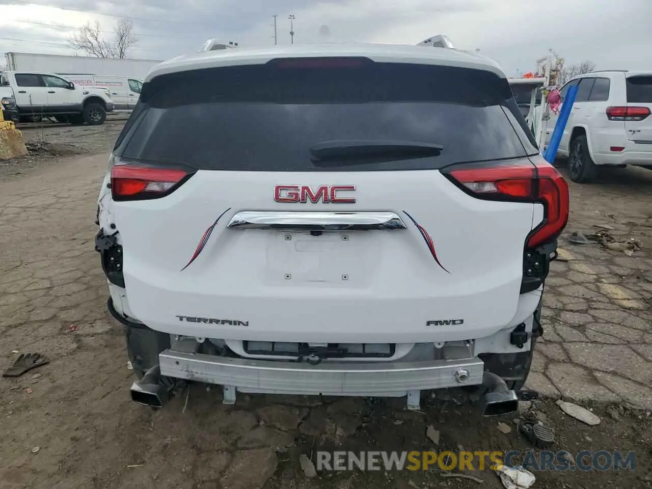 6 Photograph of a damaged car 3GKALXEX0KL136584 GMC TERRAIN 2019