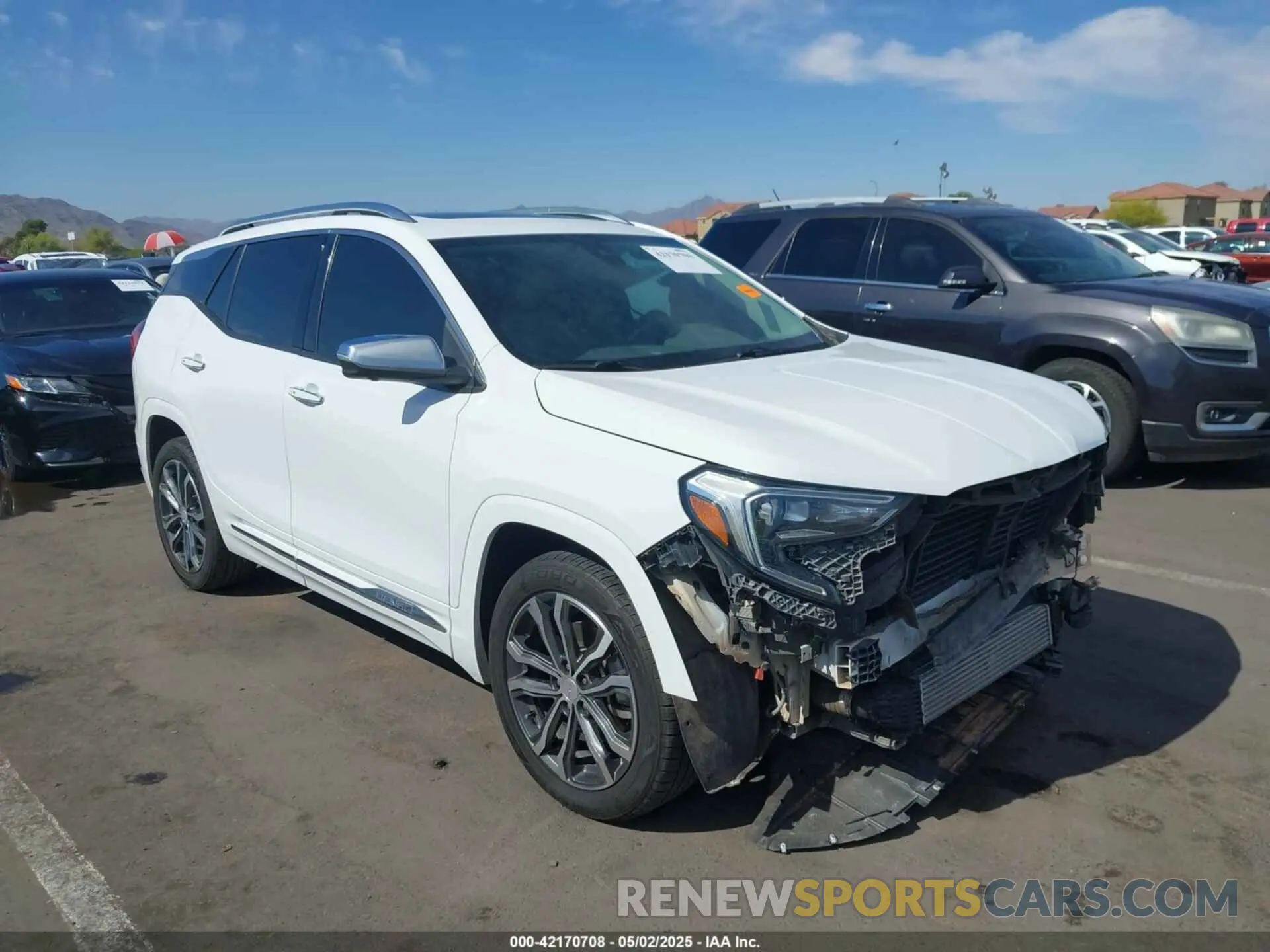 1 Photograph of a damaged car 3GKALXEX4KL394770 GMC TERRAIN 2019