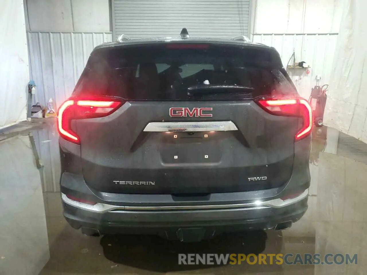6 Photograph of a damaged car 3GKALXEX6KL158959 GMC TERRAIN 2019