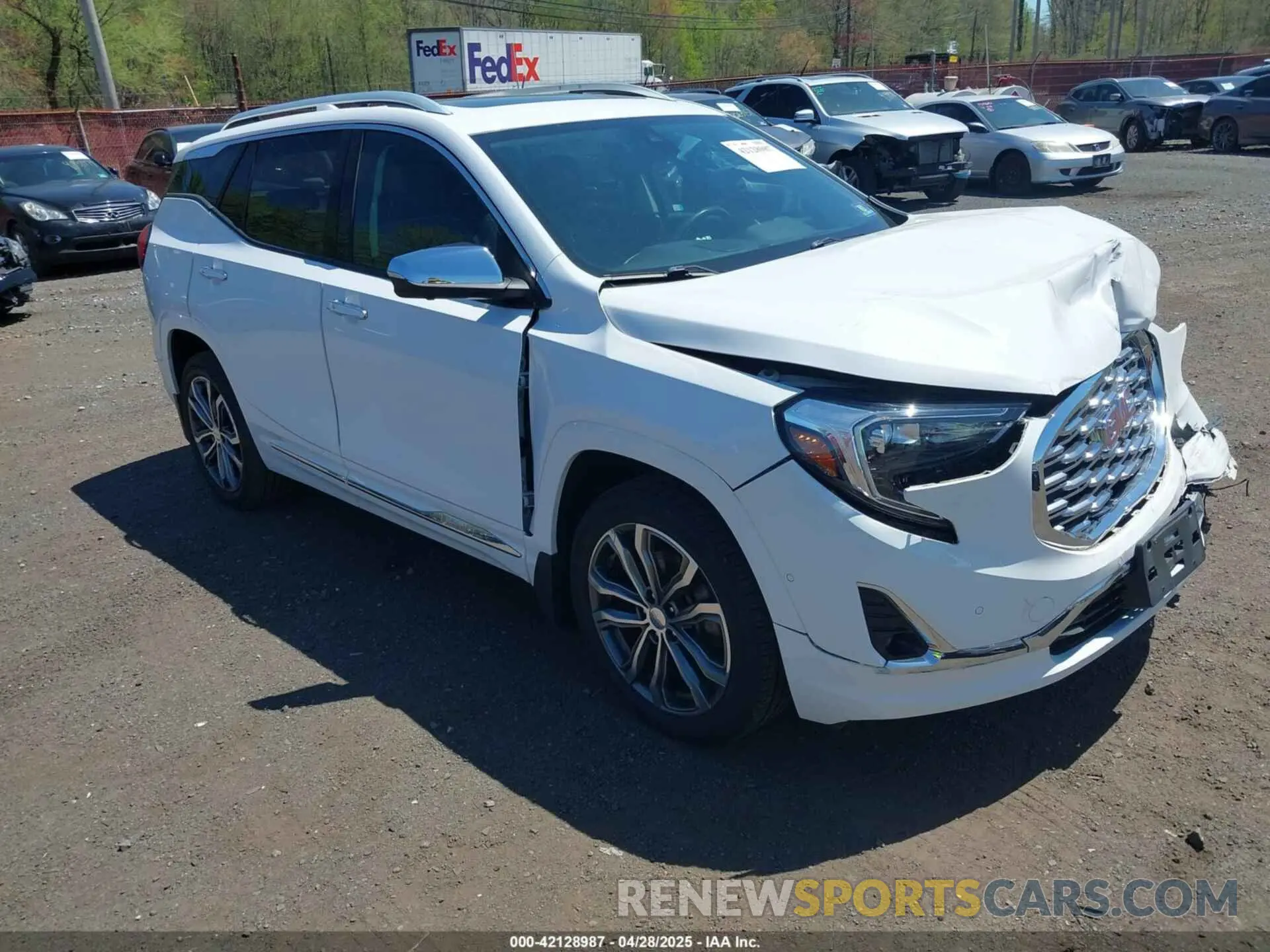 1 Photograph of a damaged car 3GKALXEX9KL150337 GMC TERRAIN 2019