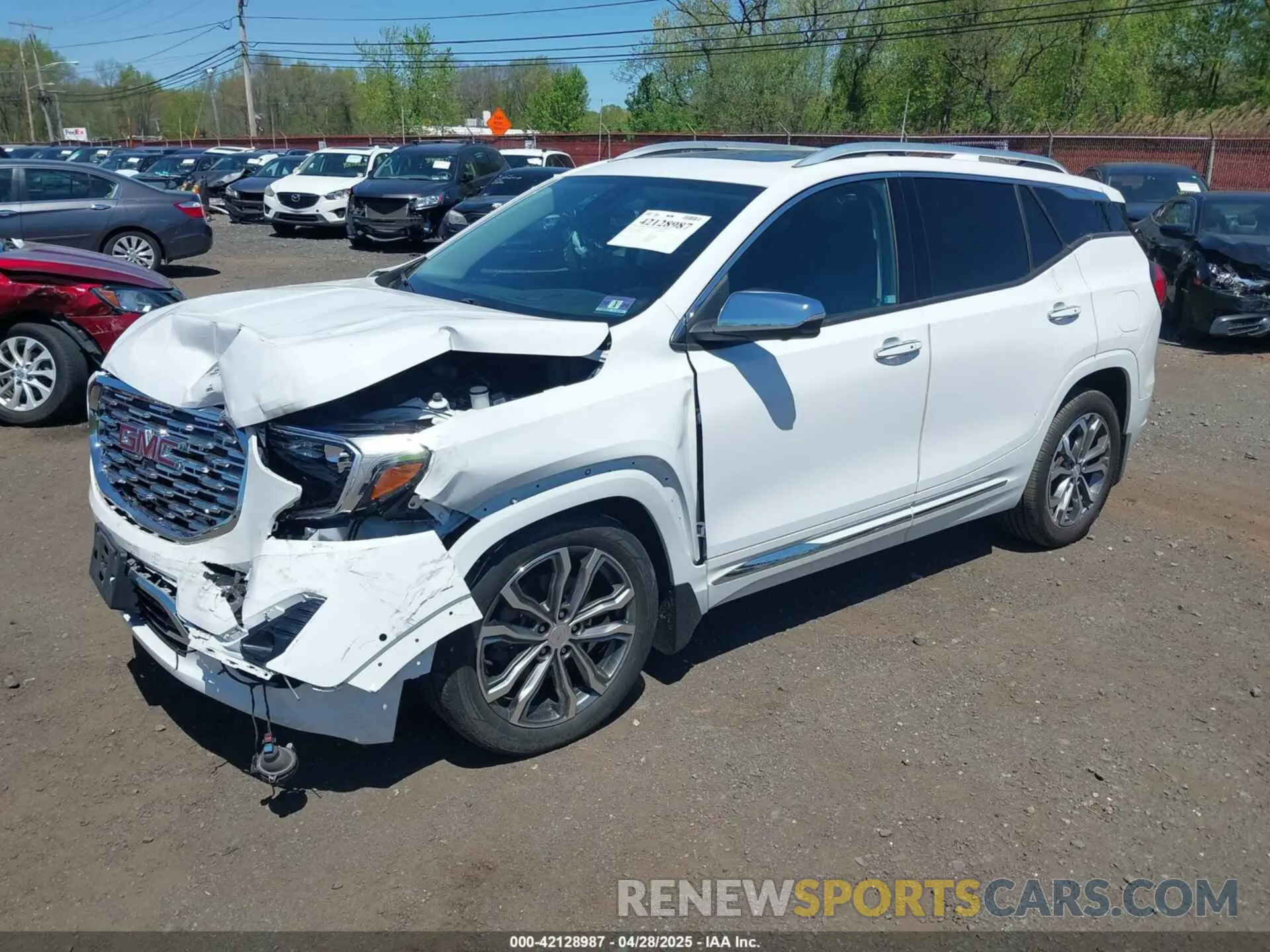 2 Photograph of a damaged car 3GKALXEX9KL150337 GMC TERRAIN 2019