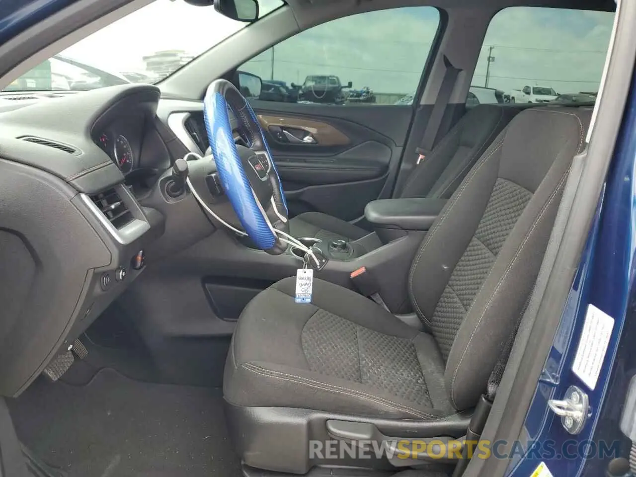 7 Photograph of a damaged car 3GKALMEV0LL105883 GMC TERRAIN 2020