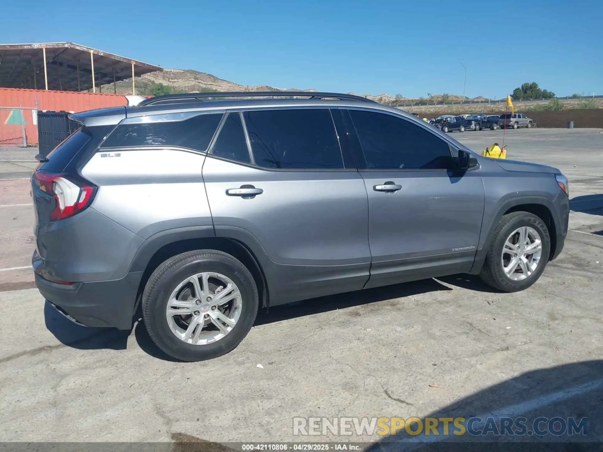 13 Photograph of a damaged car 3GKALMEV0LL110856 GMC TERRAIN 2020