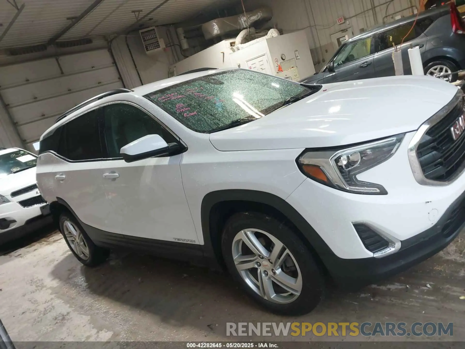 14 Photograph of a damaged car 3GKALMEV0LL146725 GMC TERRAIN 2020