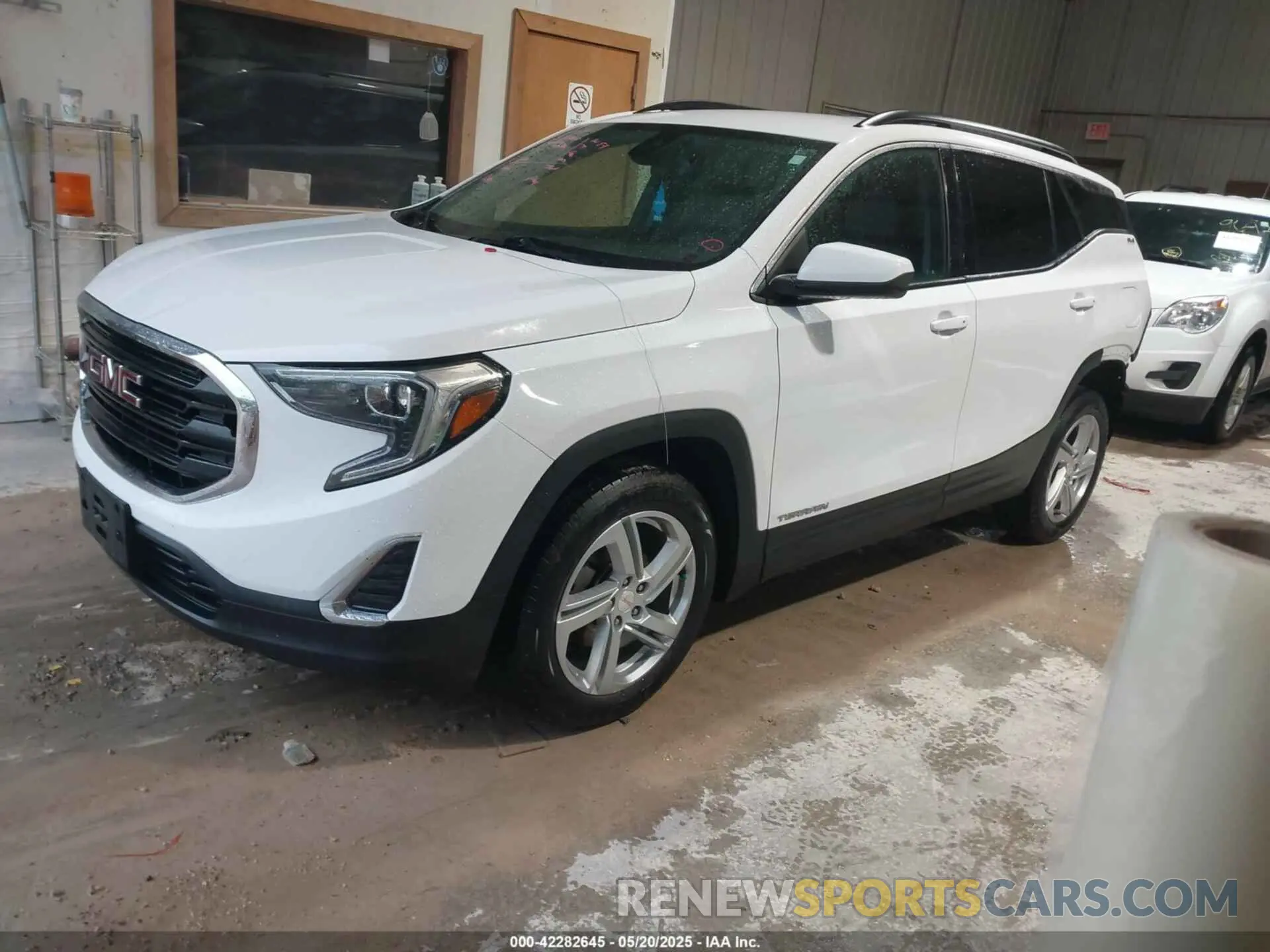 2 Photograph of a damaged car 3GKALMEV0LL146725 GMC TERRAIN 2020