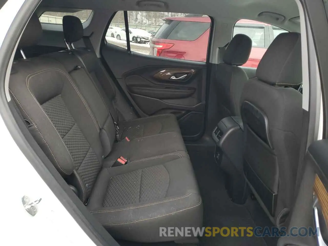 11 Photograph of a damaged car 3GKALMEV0LL215526 GMC TERRAIN 2020
