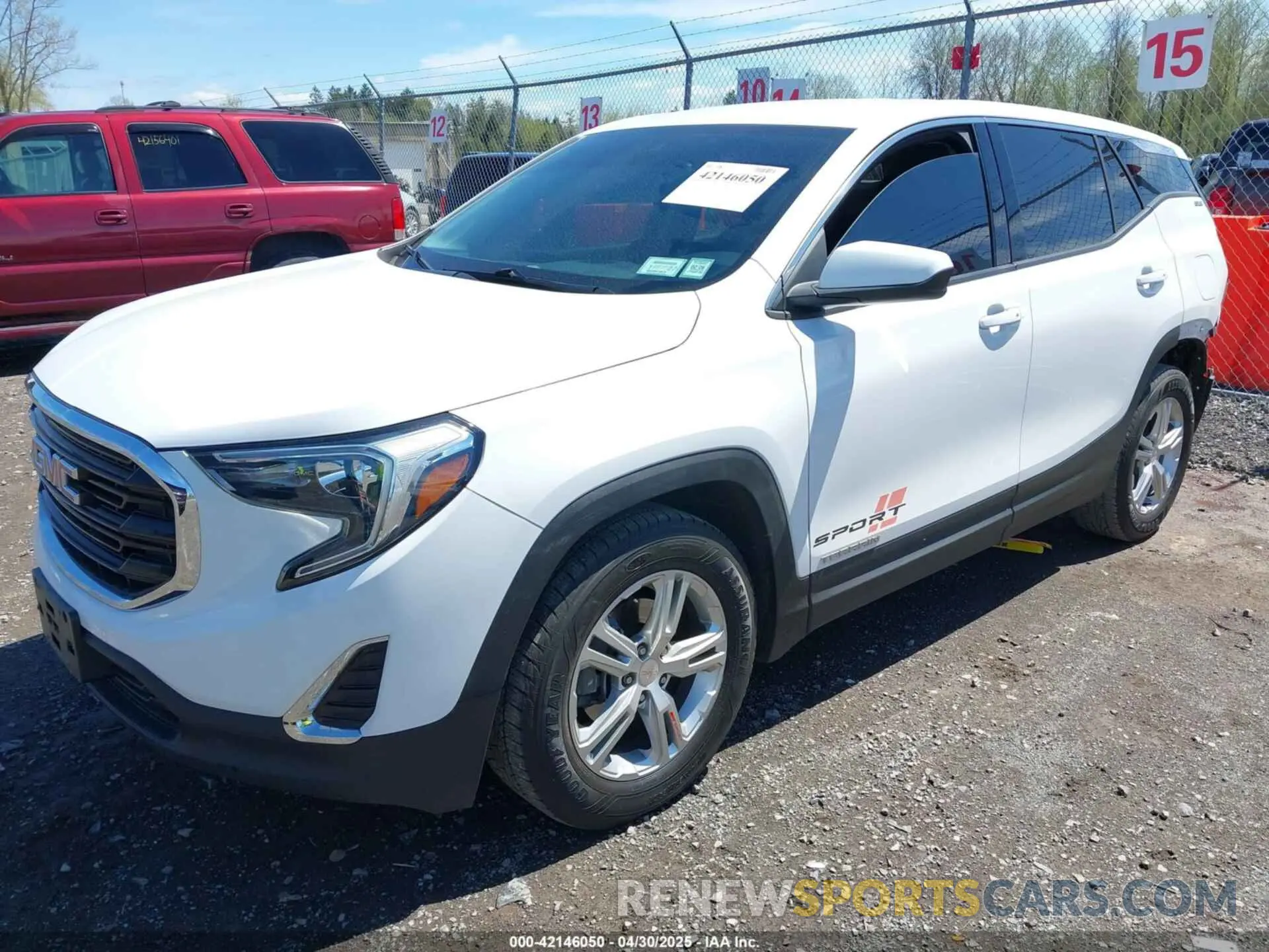 2 Photograph of a damaged car 3GKALMEV1LL134843 GMC TERRAIN 2020