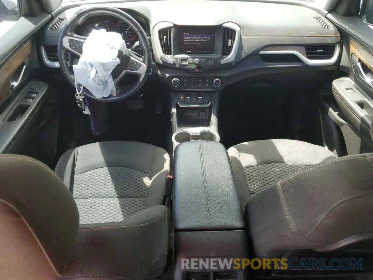 8 Photograph of a damaged car 3GKALMEV1LL142523 GMC TERRAIN 2020