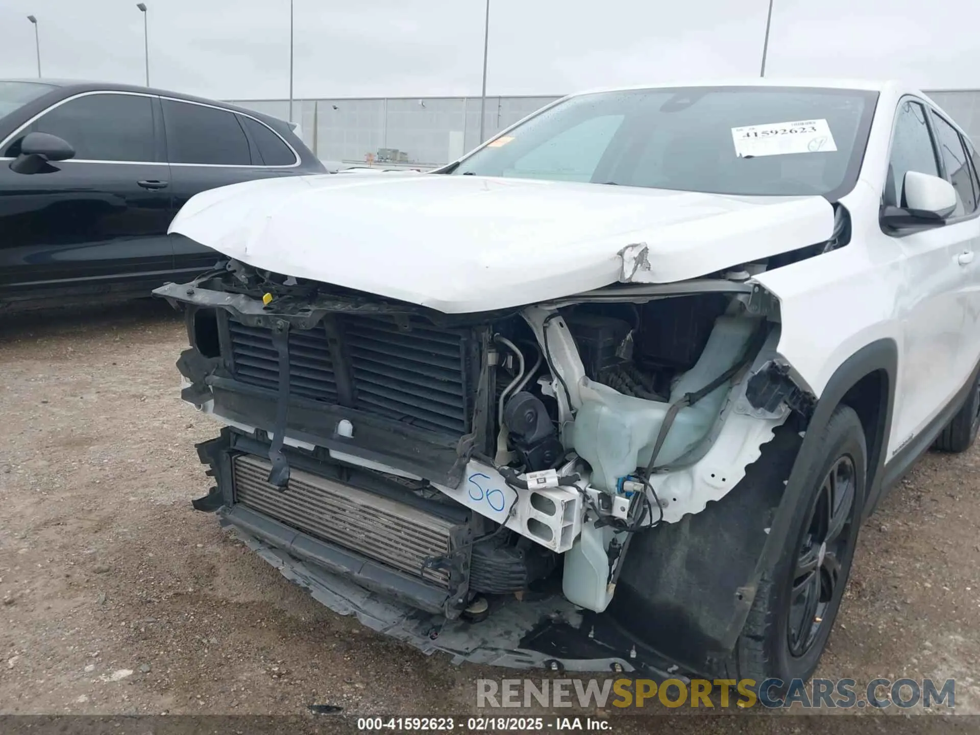 6 Photograph of a damaged car 3GKALMEV1LL145017 GMC TERRAIN 2020