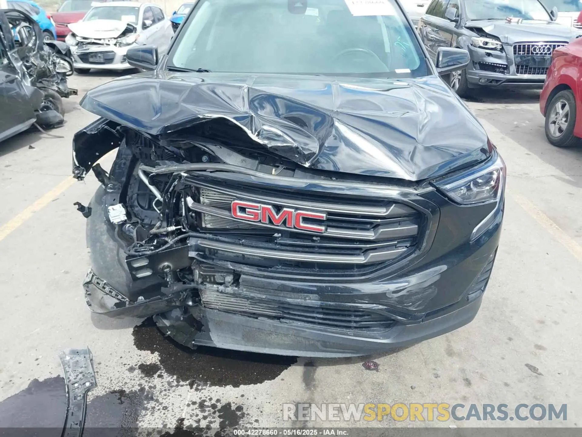 12 Photograph of a damaged car 3GKALMEV1LL344326 GMC TERRAIN 2020