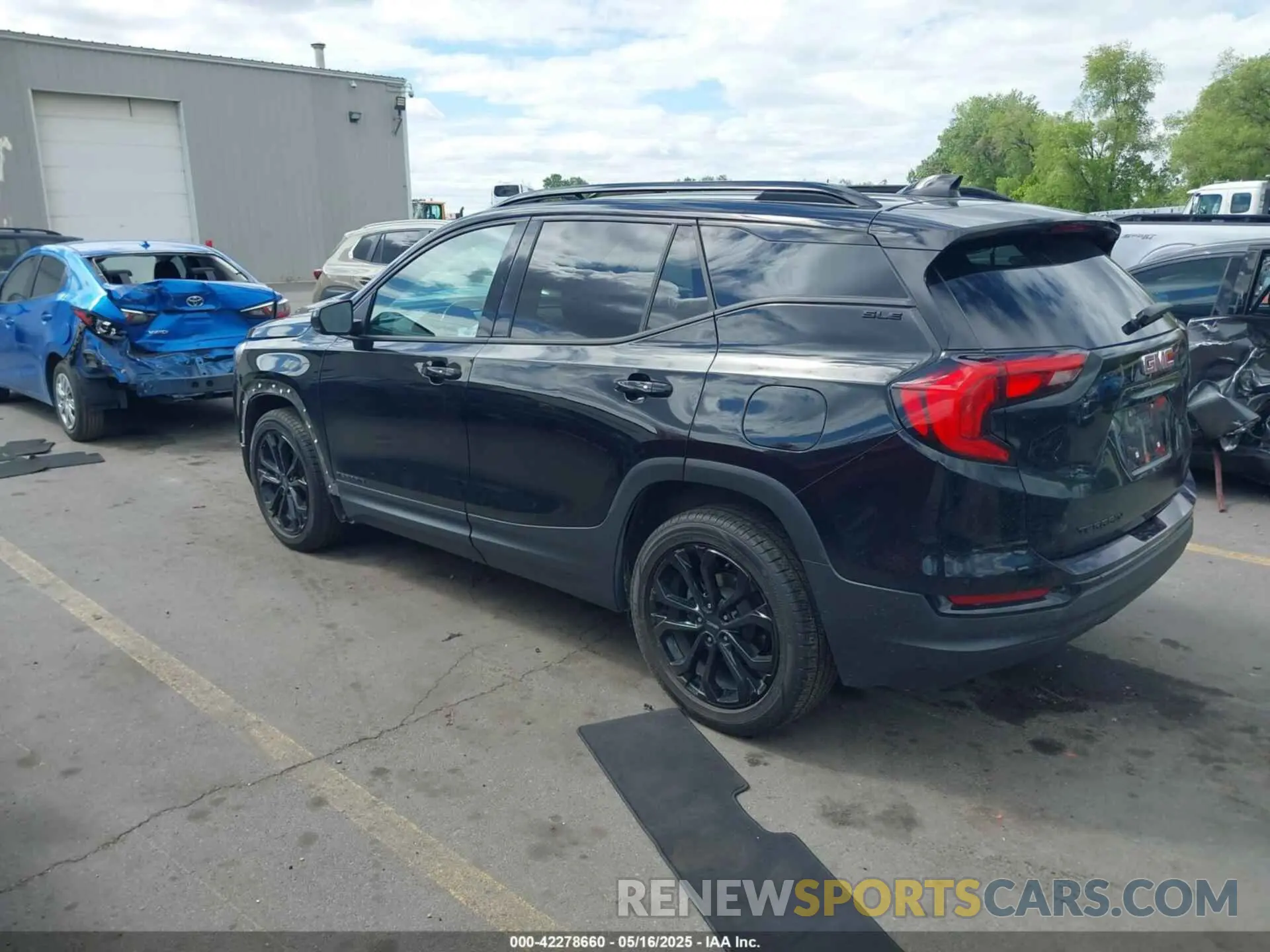 3 Photograph of a damaged car 3GKALMEV1LL344326 GMC TERRAIN 2020