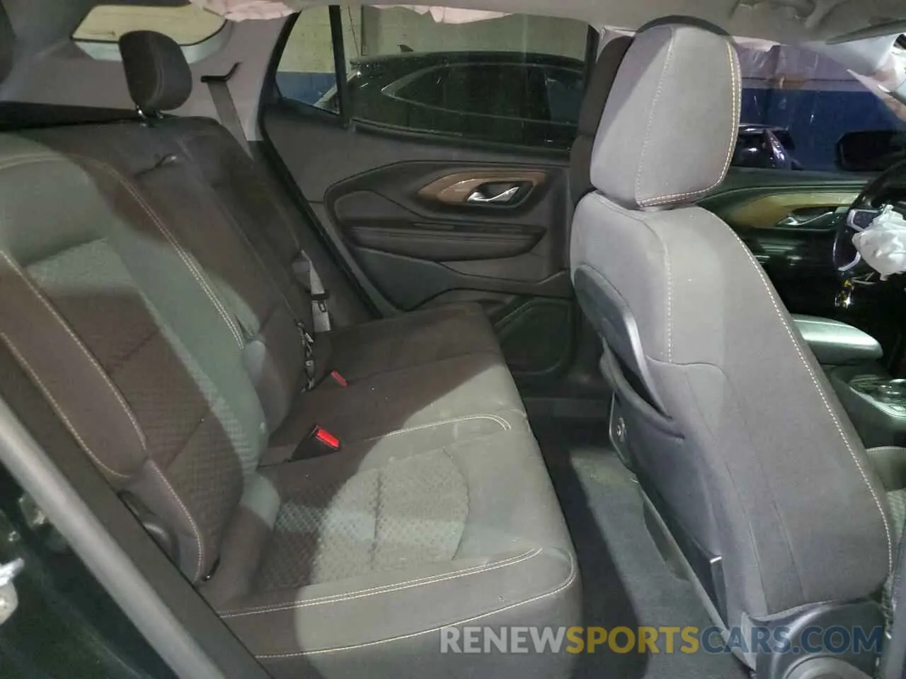 11 Photograph of a damaged car 3GKALMEV2LL124466 GMC TERRAIN 2020
