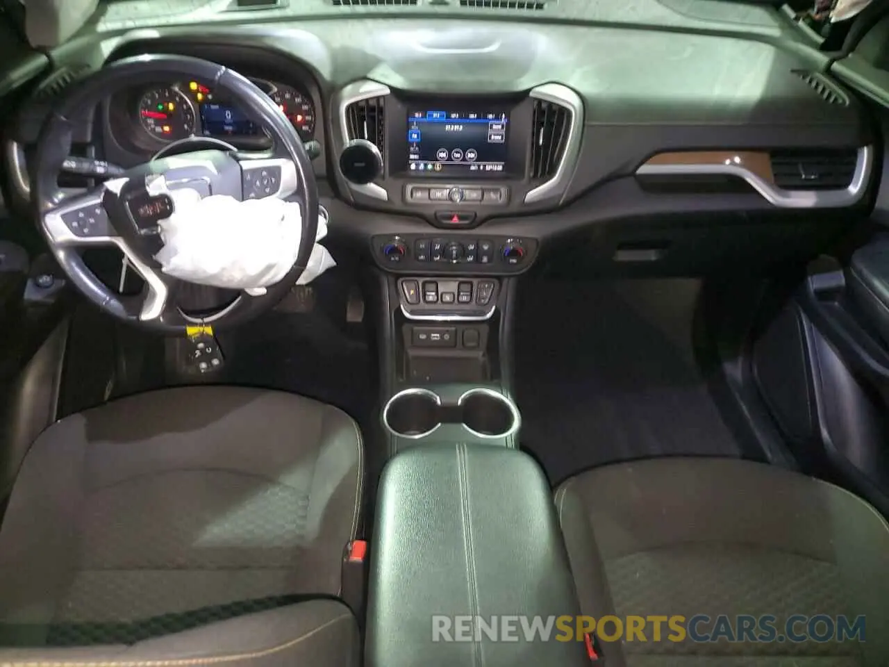 8 Photograph of a damaged car 3GKALMEV2LL124466 GMC TERRAIN 2020