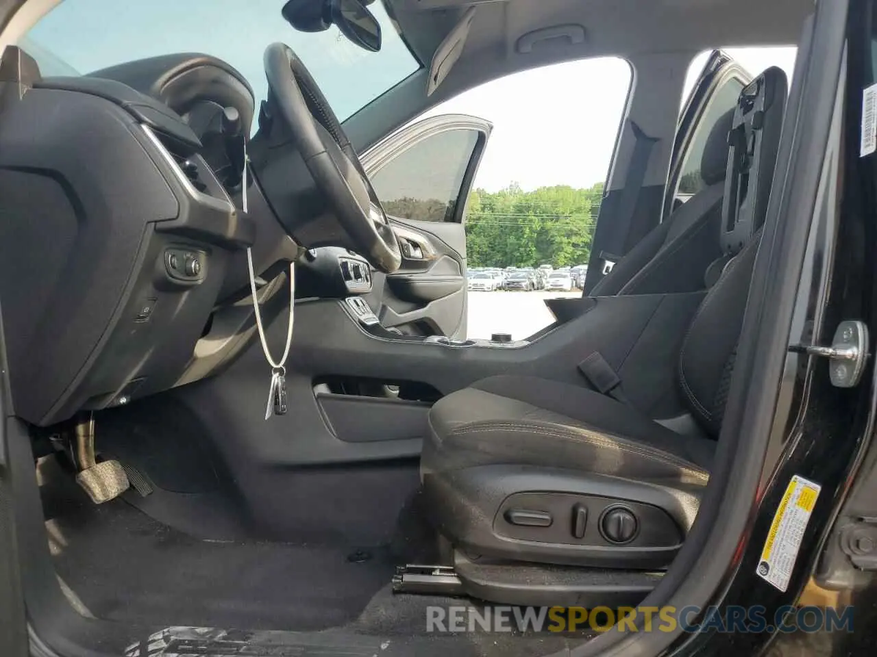 7 Photograph of a damaged car 3GKALMEV2LL129876 GMC TERRAIN 2020