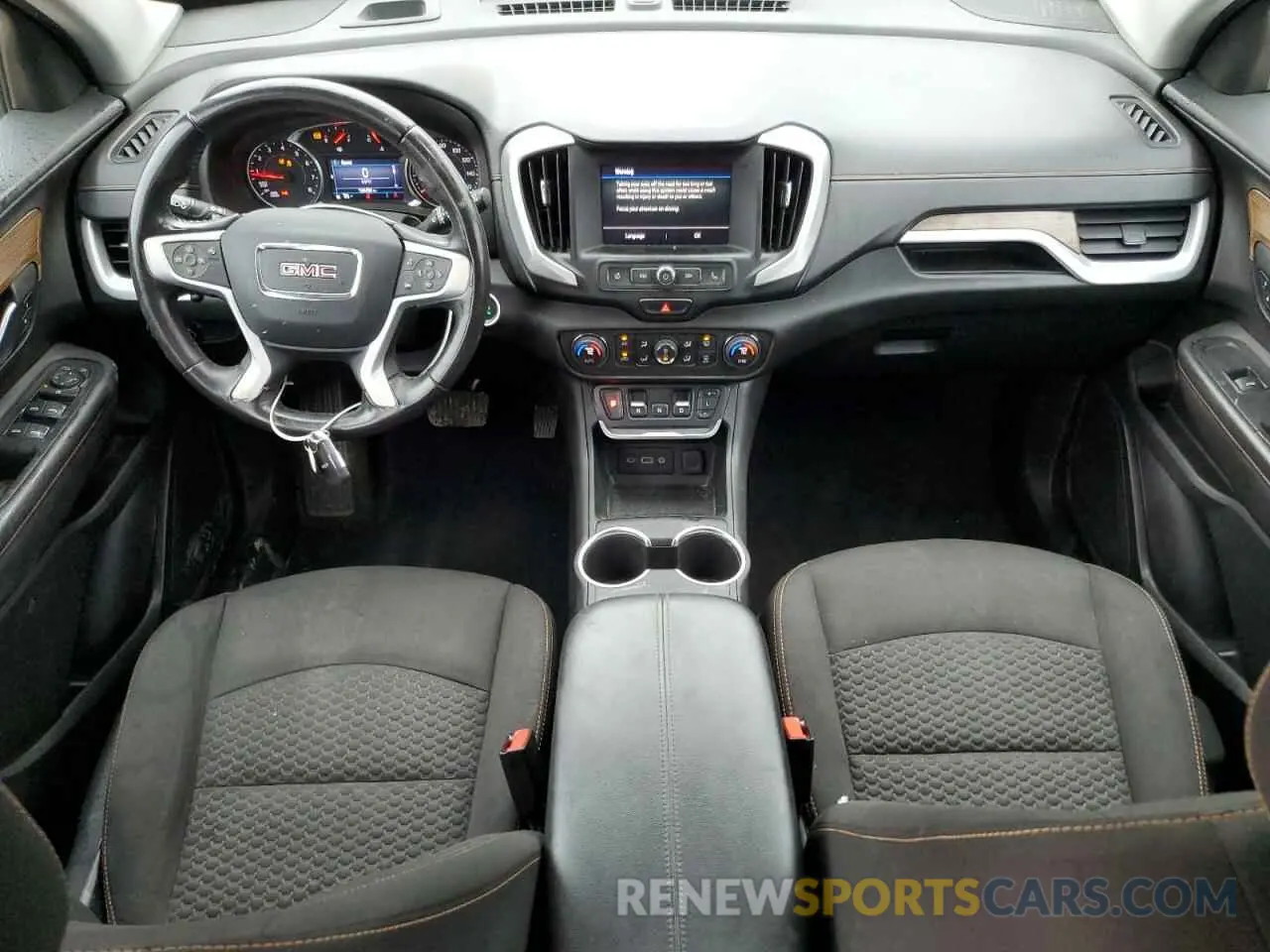 8 Photograph of a damaged car 3GKALMEV2LL133510 GMC TERRAIN 2020