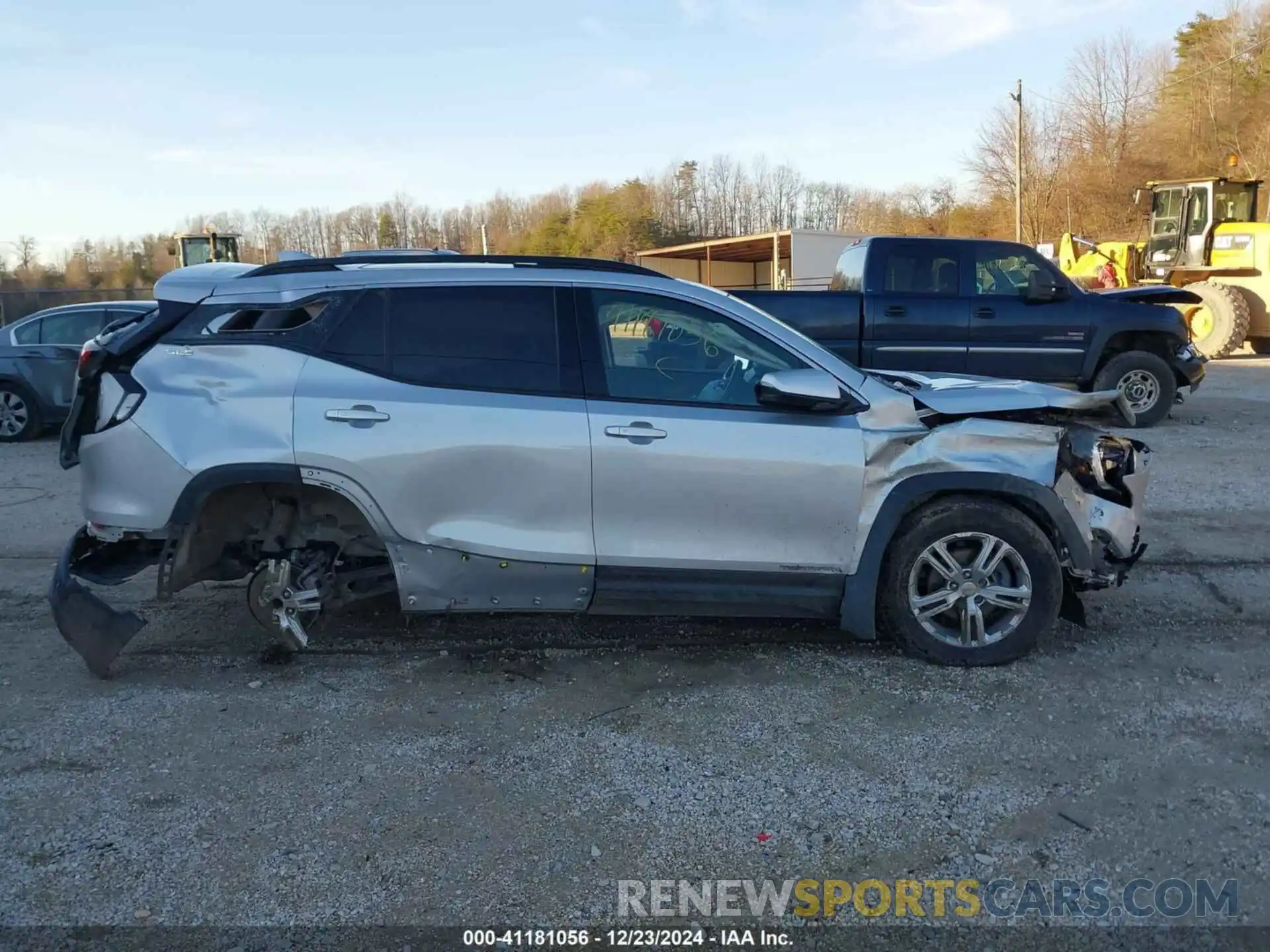 13 Photograph of a damaged car 3GKALMEV2LL220873 GMC TERRAIN 2020