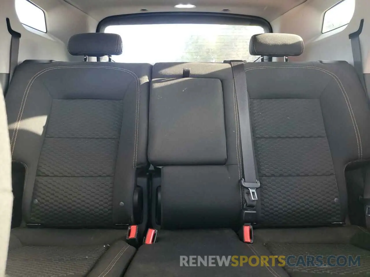10 Photograph of a damaged car 3GKALMEV4LL172213 GMC TERRAIN 2020