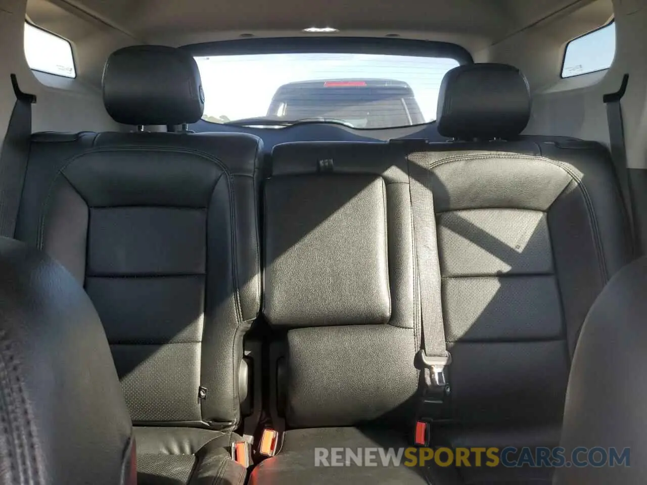 10 Photograph of a damaged car 3GKALMEV5LL156084 GMC TERRAIN 2020