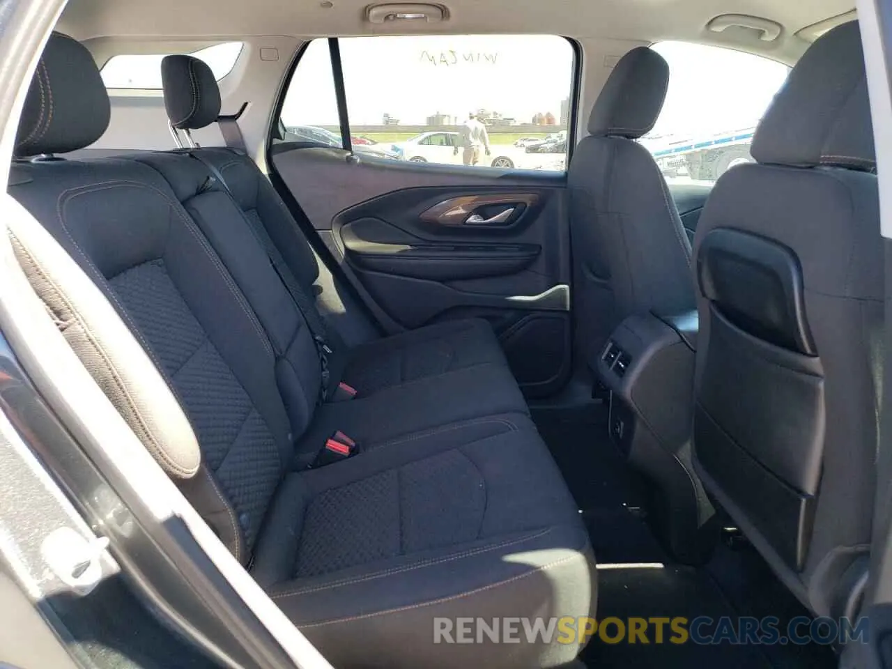 10 Photograph of a damaged car 3GKALMEV5LL230538 GMC TERRAIN 2020
