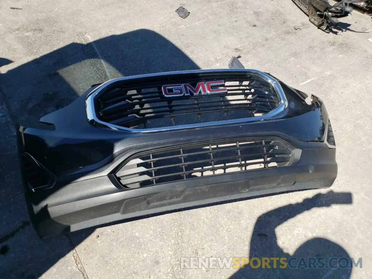 12 Photograph of a damaged car 3GKALMEV5LL230538 GMC TERRAIN 2020