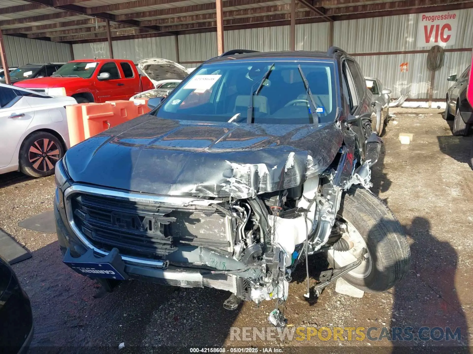 13 Photograph of a damaged car 3GKALMEV5LL231351 GMC TERRAIN 2020