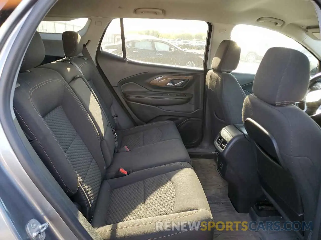 11 Photograph of a damaged car 3GKALMEV5LL247274 GMC TERRAIN 2020