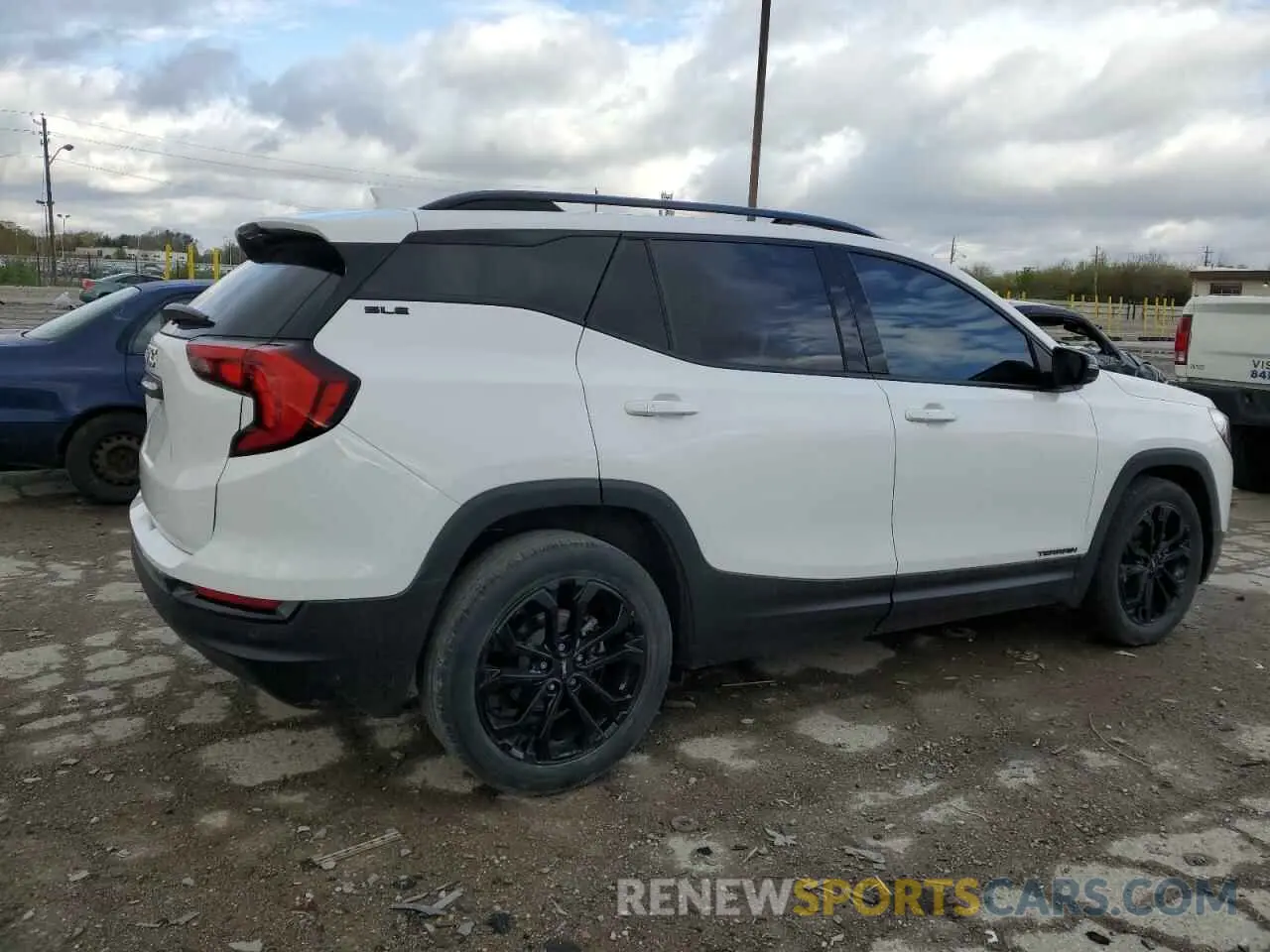 3 Photograph of a damaged car 3GKALMEV5LL343695 GMC TERRAIN 2020