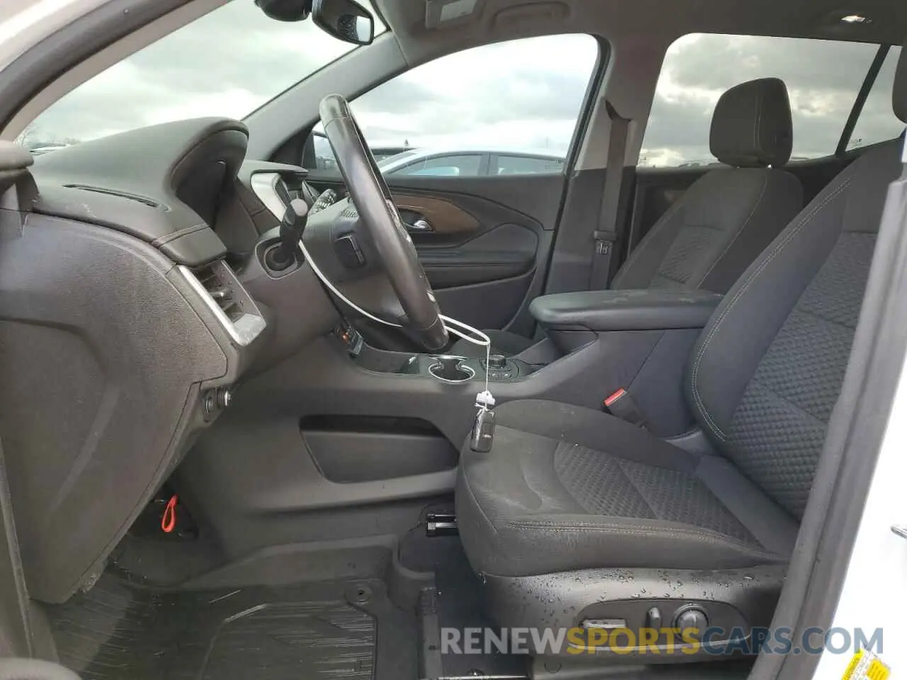 7 Photograph of a damaged car 3GKALMEV5LL343695 GMC TERRAIN 2020