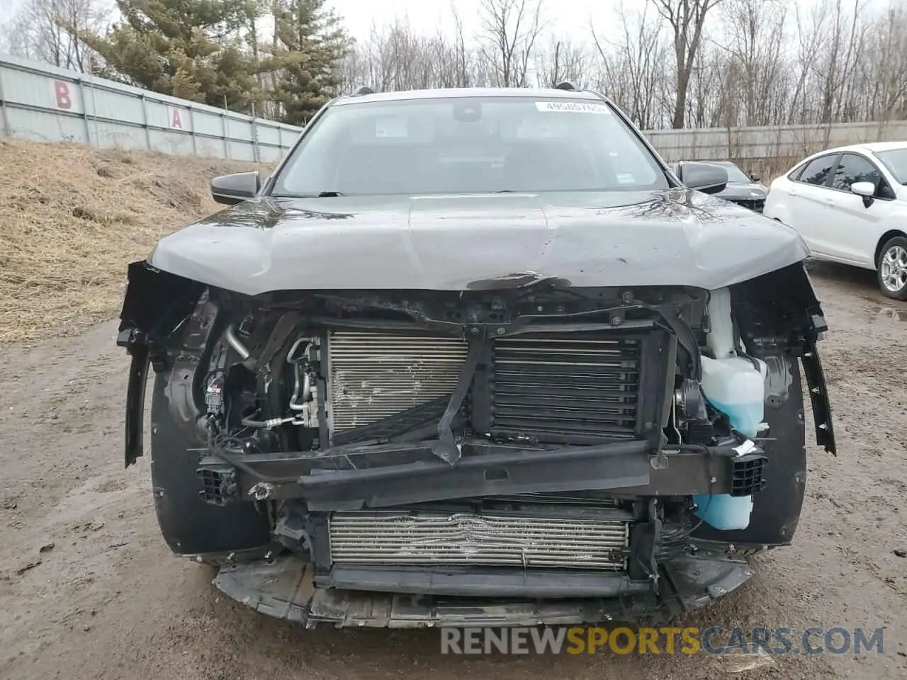 5 Photograph of a damaged car 3GKALMEV6LL156112 GMC TERRAIN 2020
