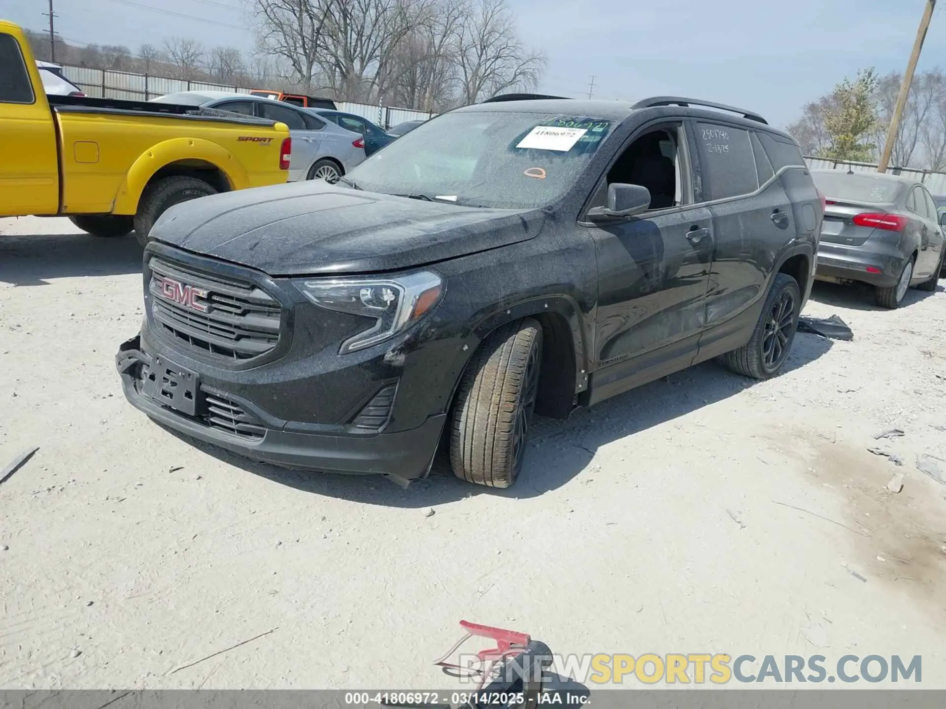 2 Photograph of a damaged car 3GKALMEV6LL198876 GMC TERRAIN 2020