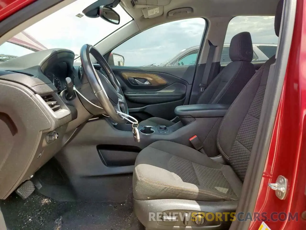 7 Photograph of a damaged car 3GKALMEV6LL207236 GMC TERRAIN 2020