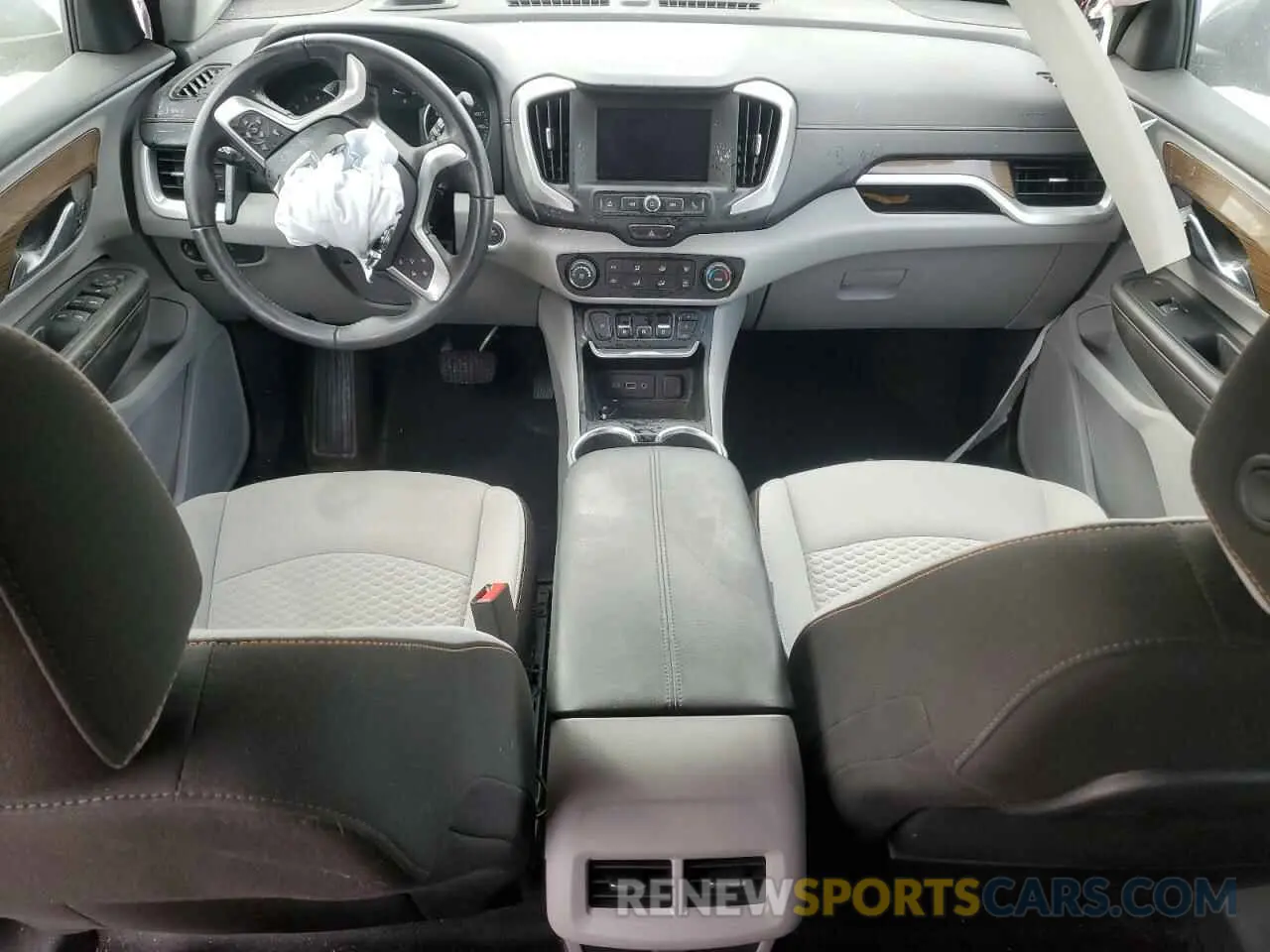 8 Photograph of a damaged car 3GKALMEV6LL304517 GMC TERRAIN 2020