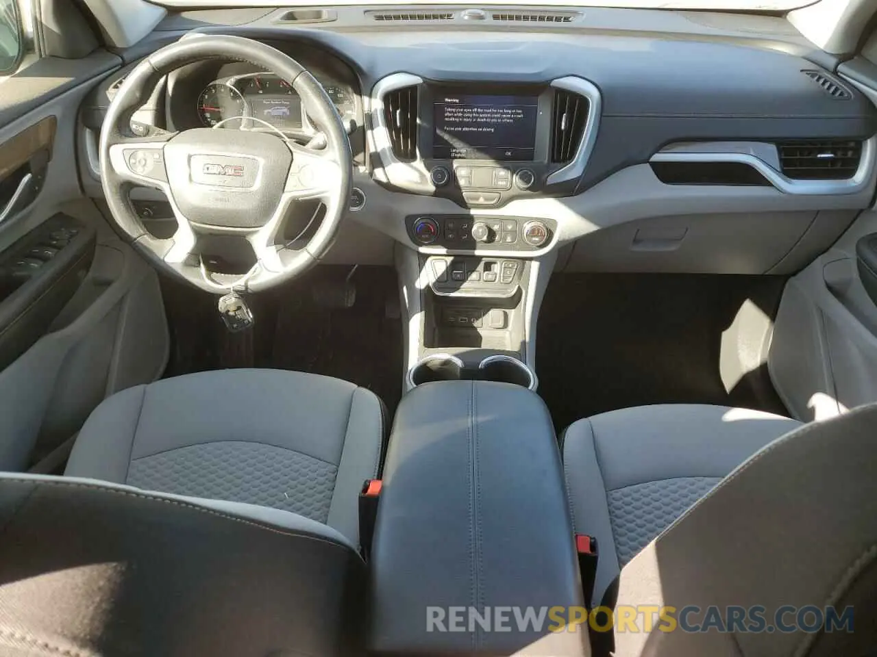 8 Photograph of a damaged car 3GKALMEV7LL227530 GMC TERRAIN 2020