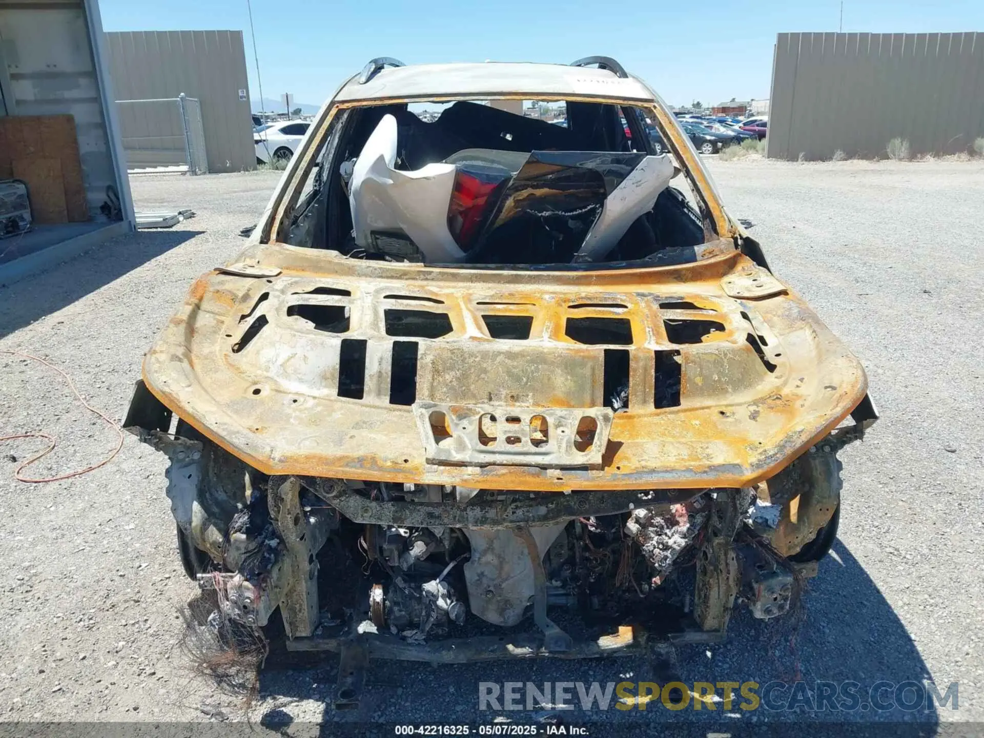 11 Photograph of a damaged car 3GKALMEV7LL284018 GMC TERRAIN 2020