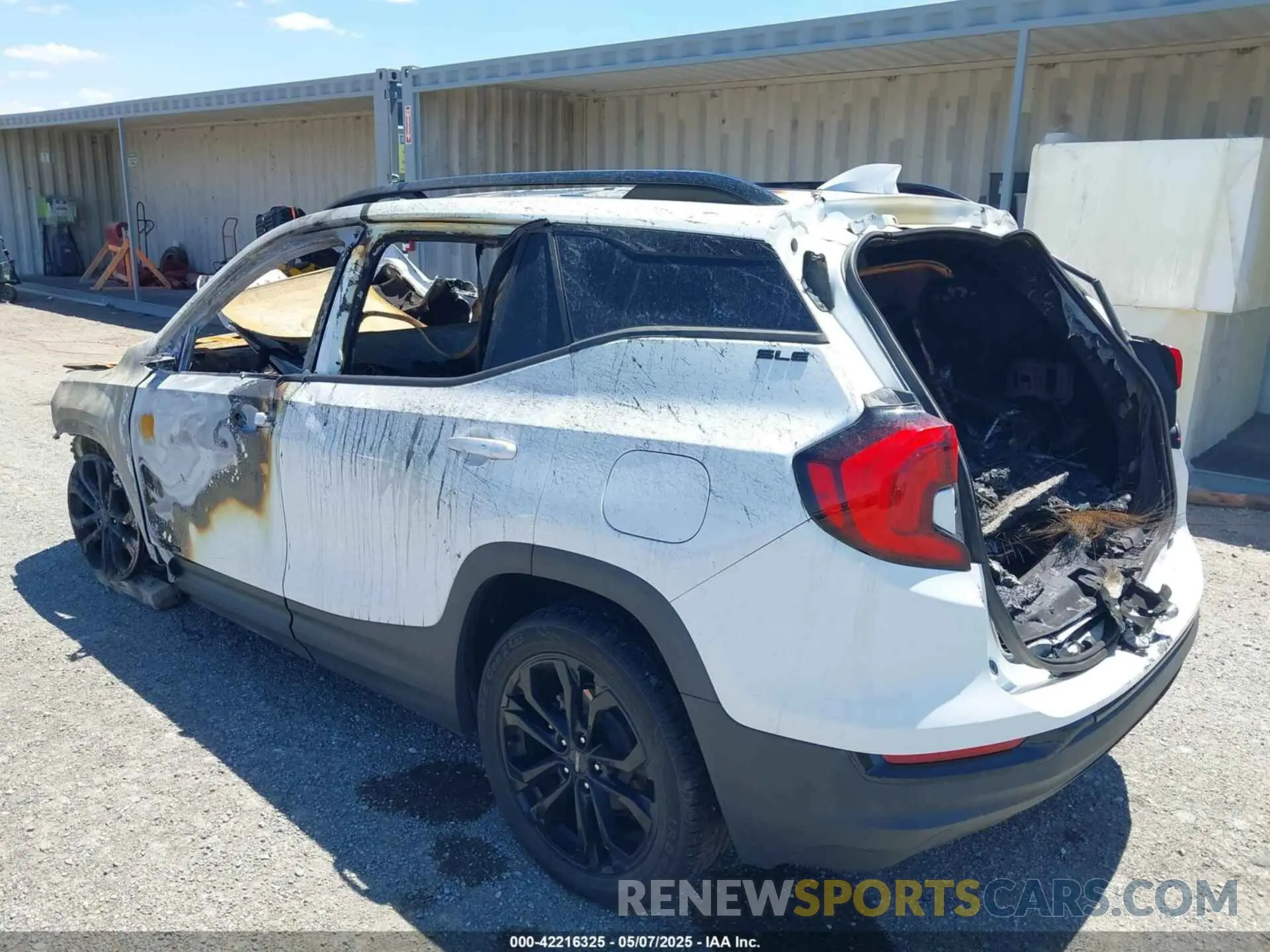 3 Photograph of a damaged car 3GKALMEV7LL284018 GMC TERRAIN 2020