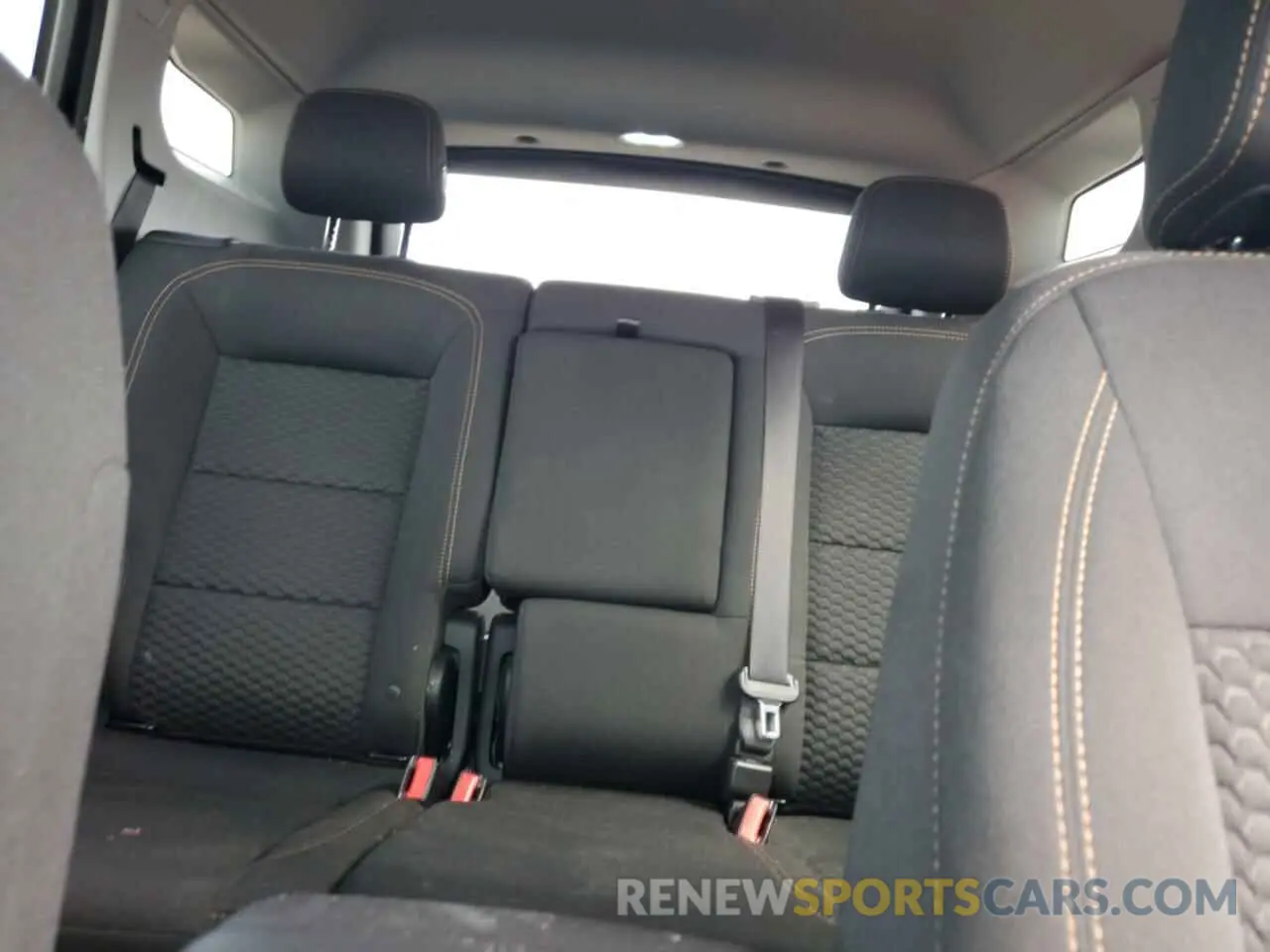 10 Photograph of a damaged car 3GKALMEV8LL139327 GMC TERRAIN 2020