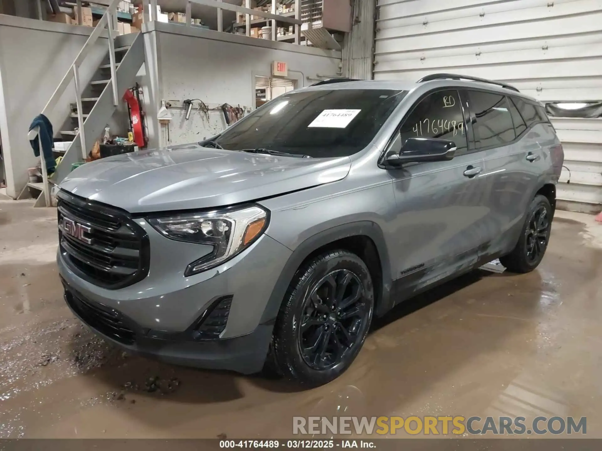 2 Photograph of a damaged car 3GKALMEV8LL139974 GMC TERRAIN 2020