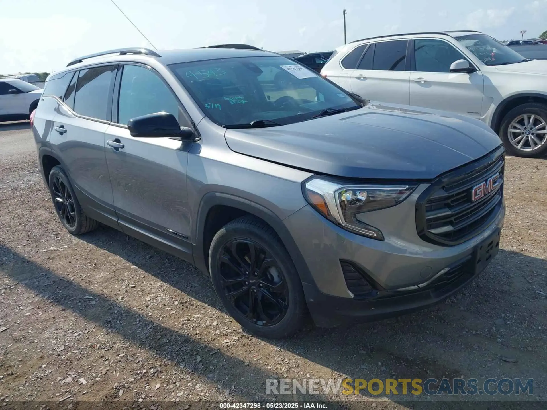 1 Photograph of a damaged car 3GKALMEV9LL111648 GMC TERRAIN 2020