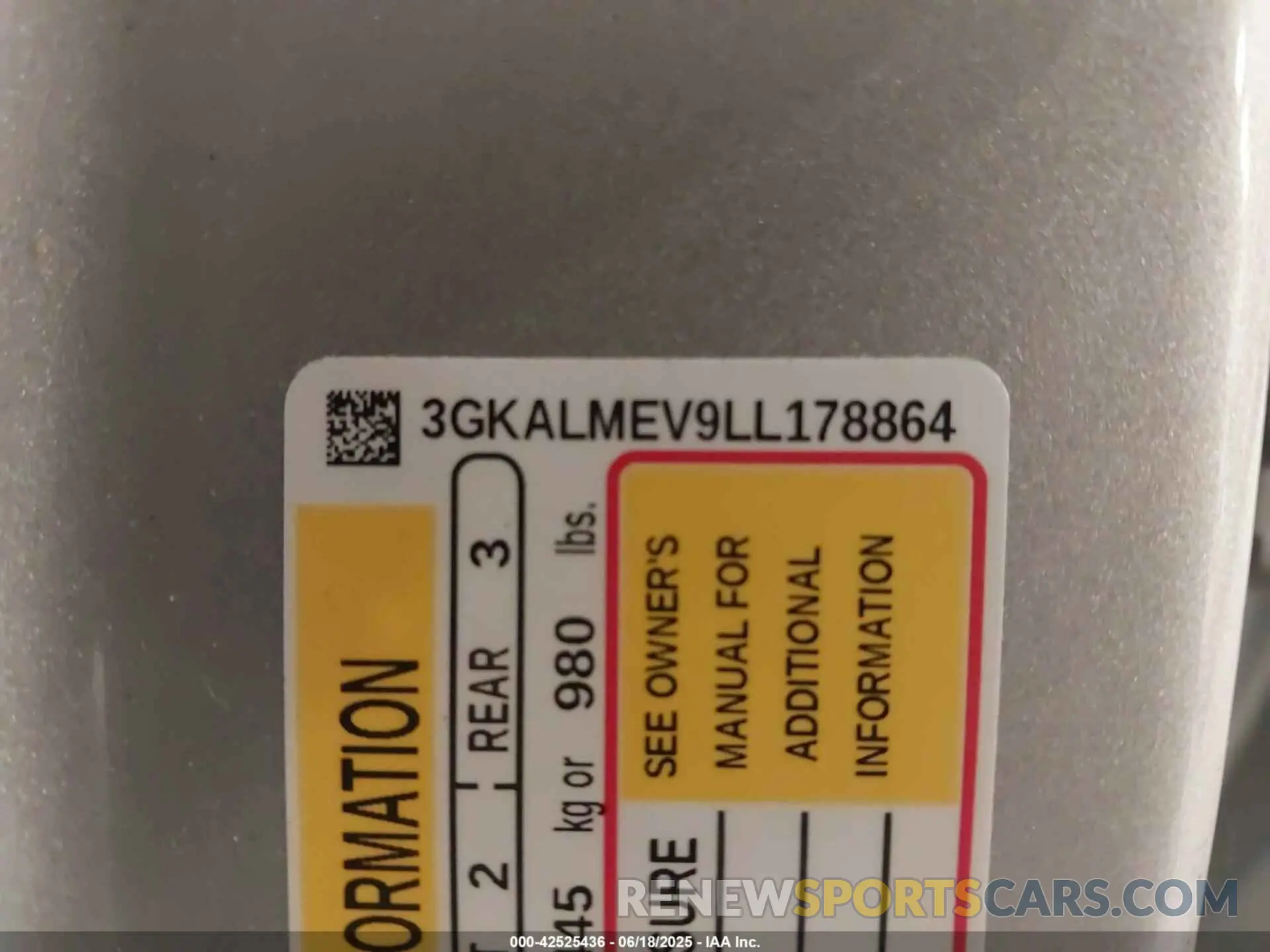 9 Photograph of a damaged car 3GKALMEV9LL178864 GMC TERRAIN 2020