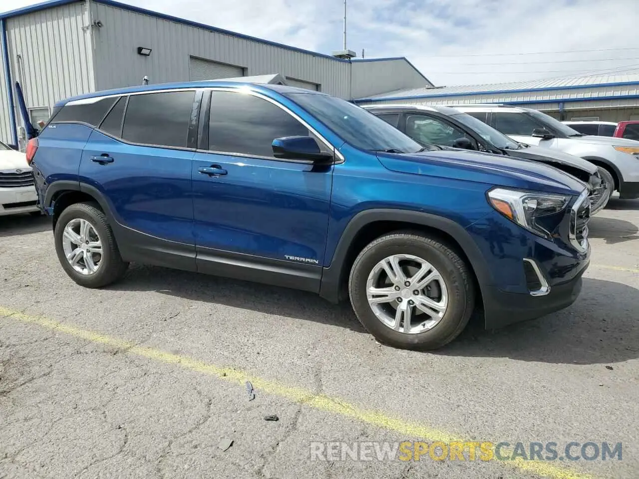 4 Photograph of a damaged car 3GKALMEV9LL184826 GMC TERRAIN 2020