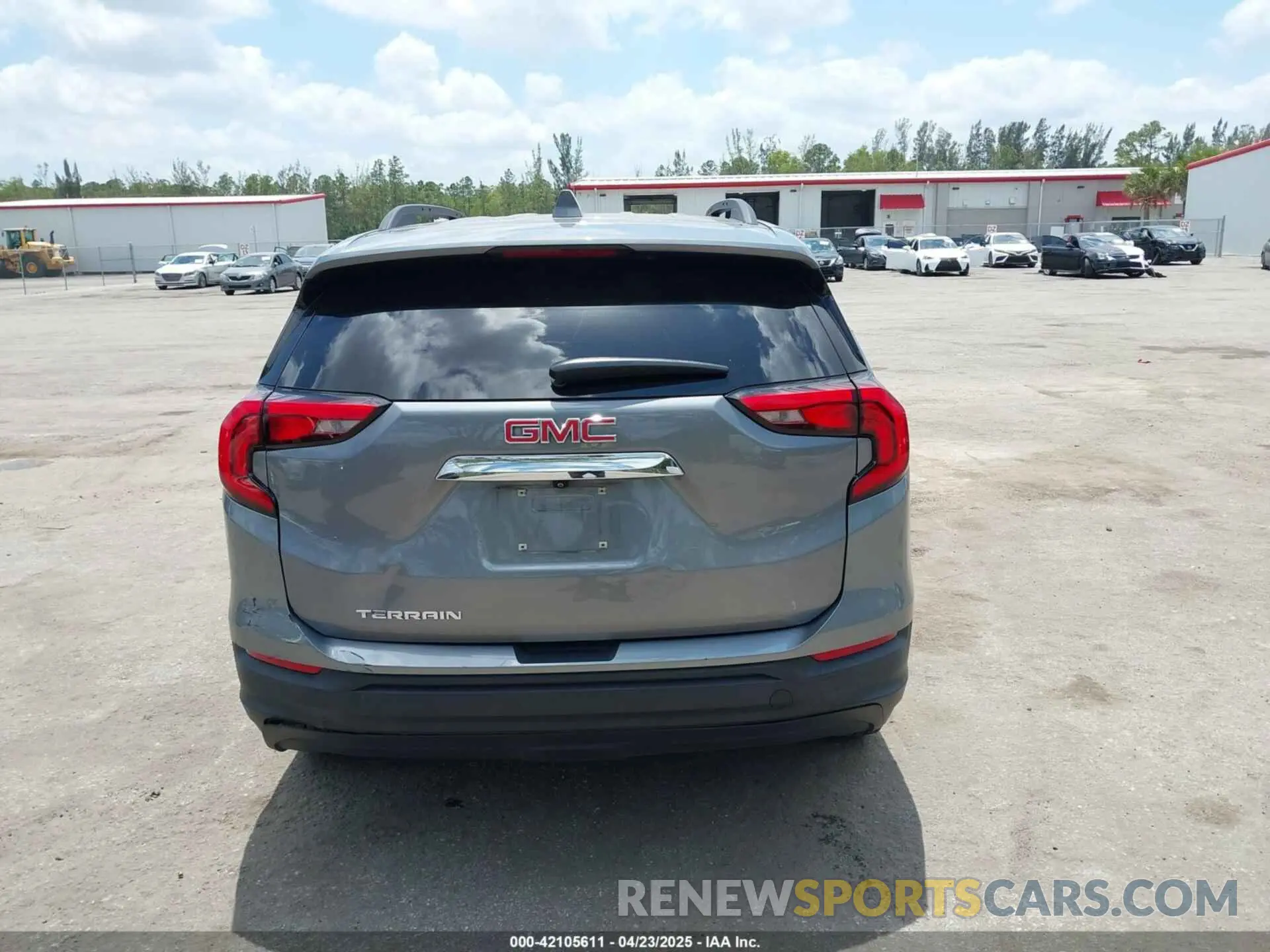 16 Photograph of a damaged car 3GKALMEV9LL187161 GMC TERRAIN 2020