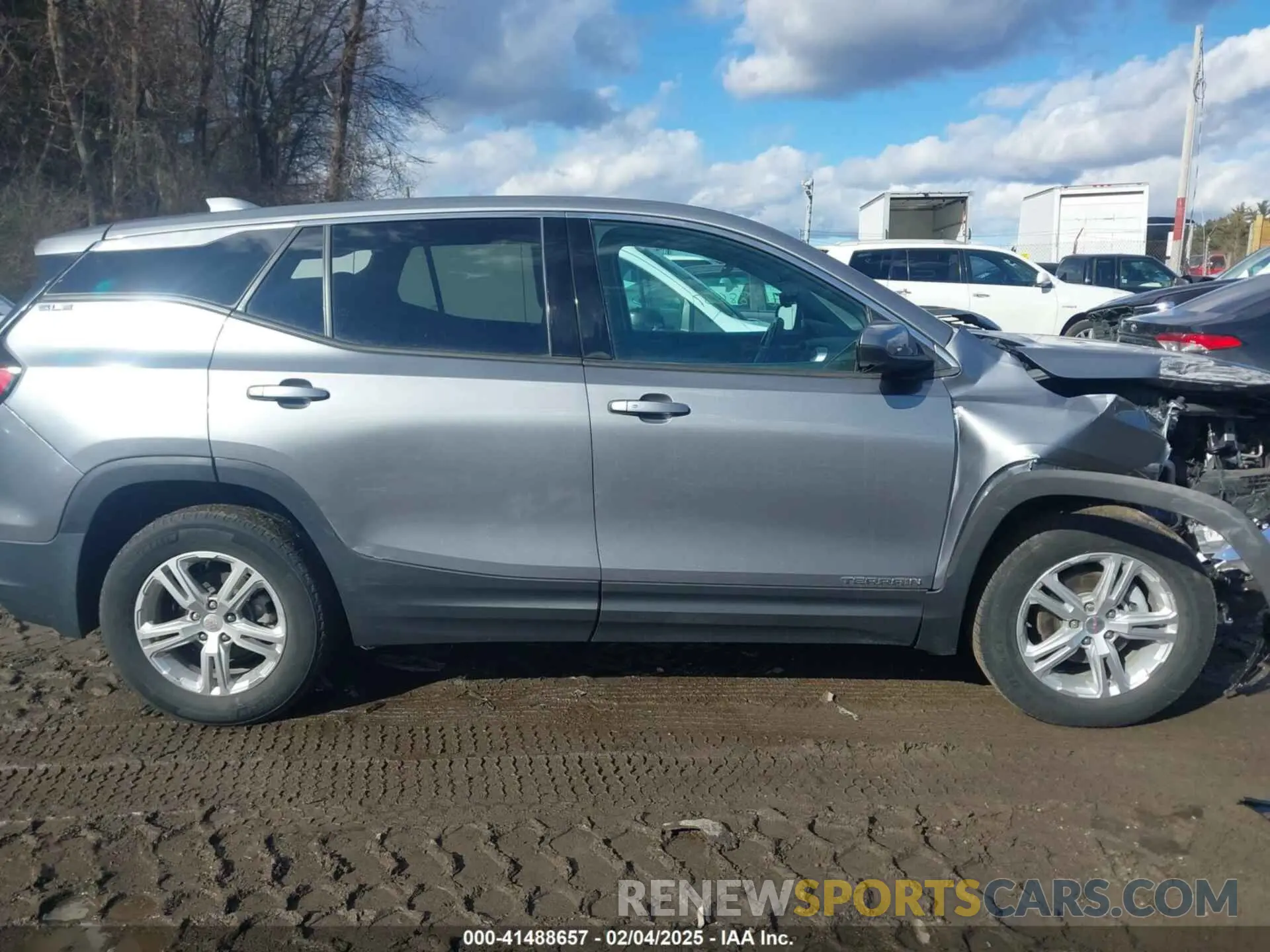 13 Photograph of a damaged car 3GKALMEV9LL235712 GMC TERRAIN 2020